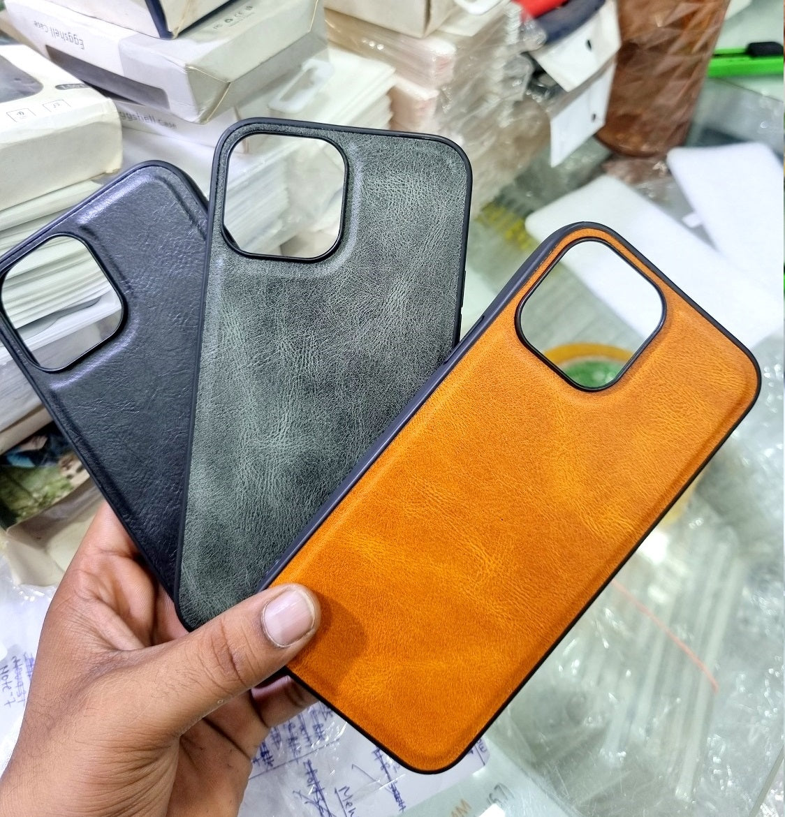 iPhone 13 Pro Max Premium Leather Case with Soft Edges - Green