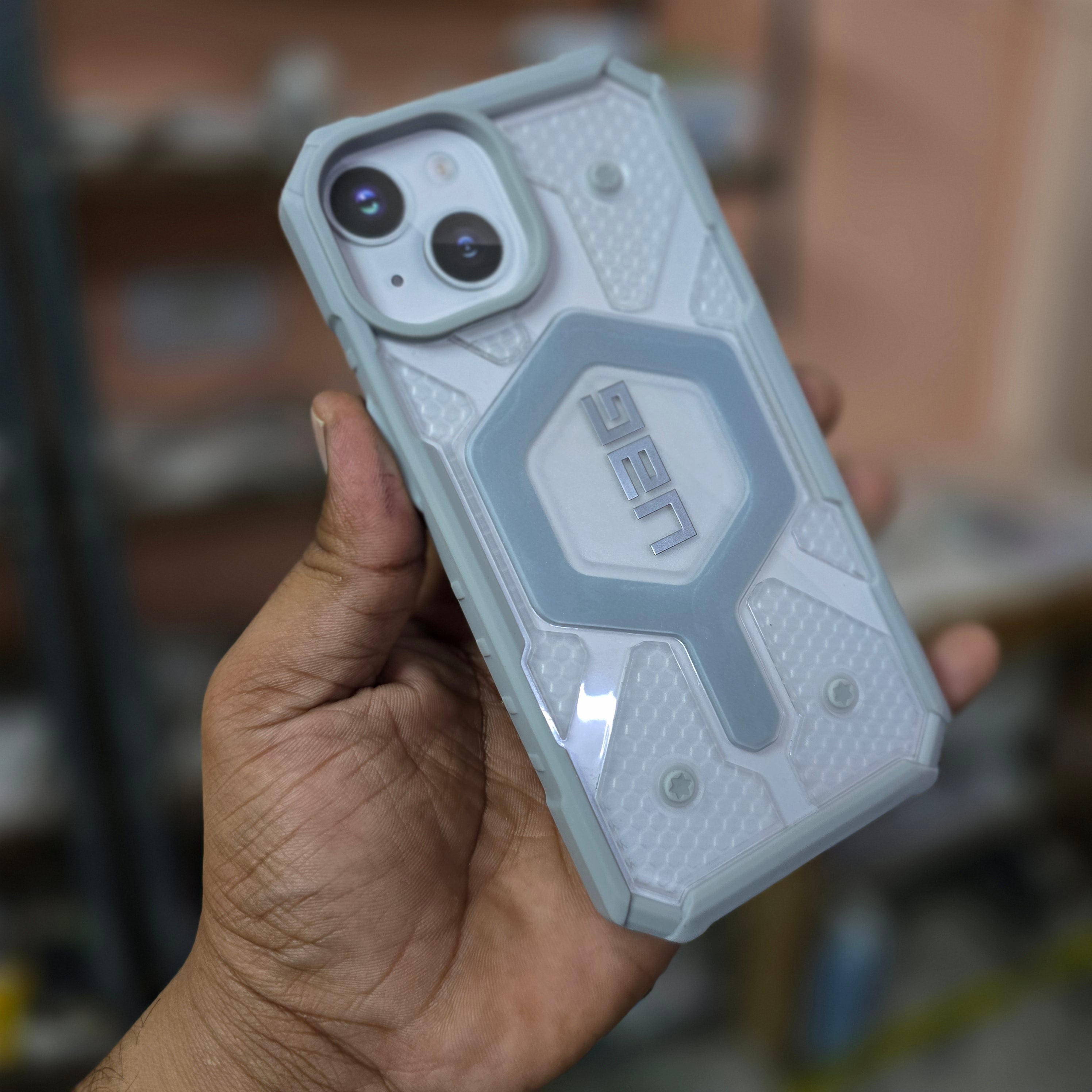 iPhone 15 UAG Pathfinder Magsafe Clear Case - Grey