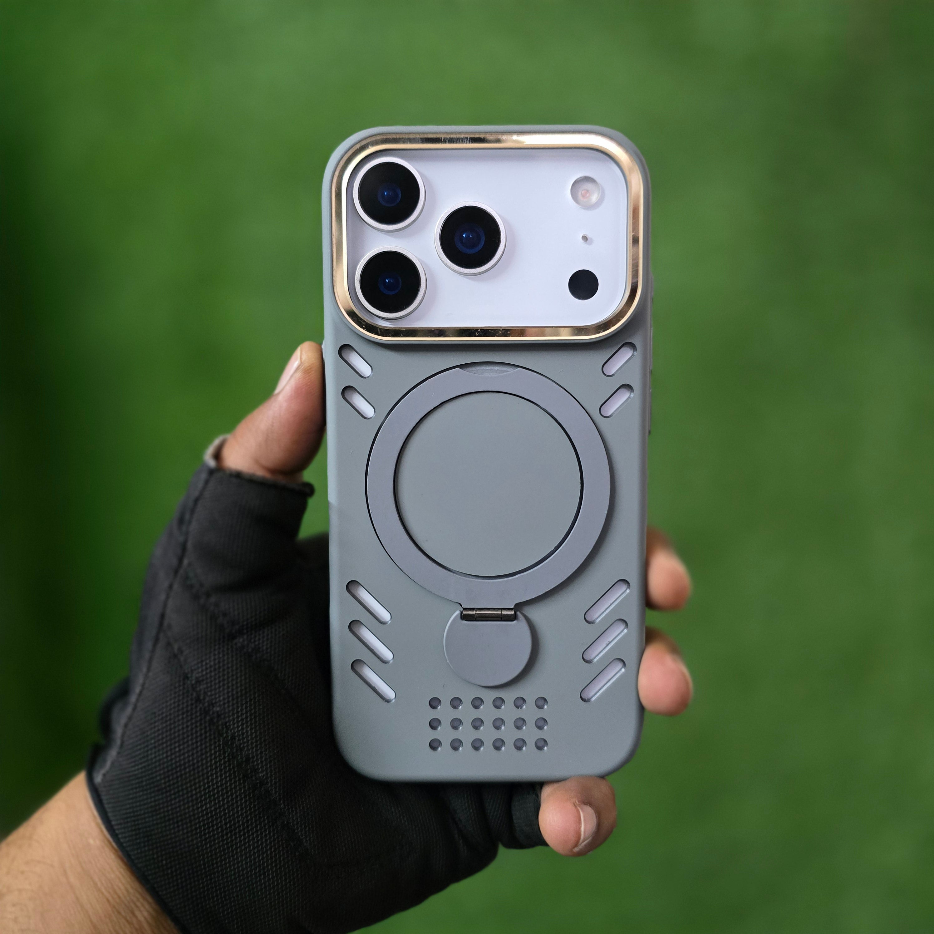 iPhone 17 Pro Max Heat Dispense Cover 360° Rotatable Stand with Magsafe - Grey