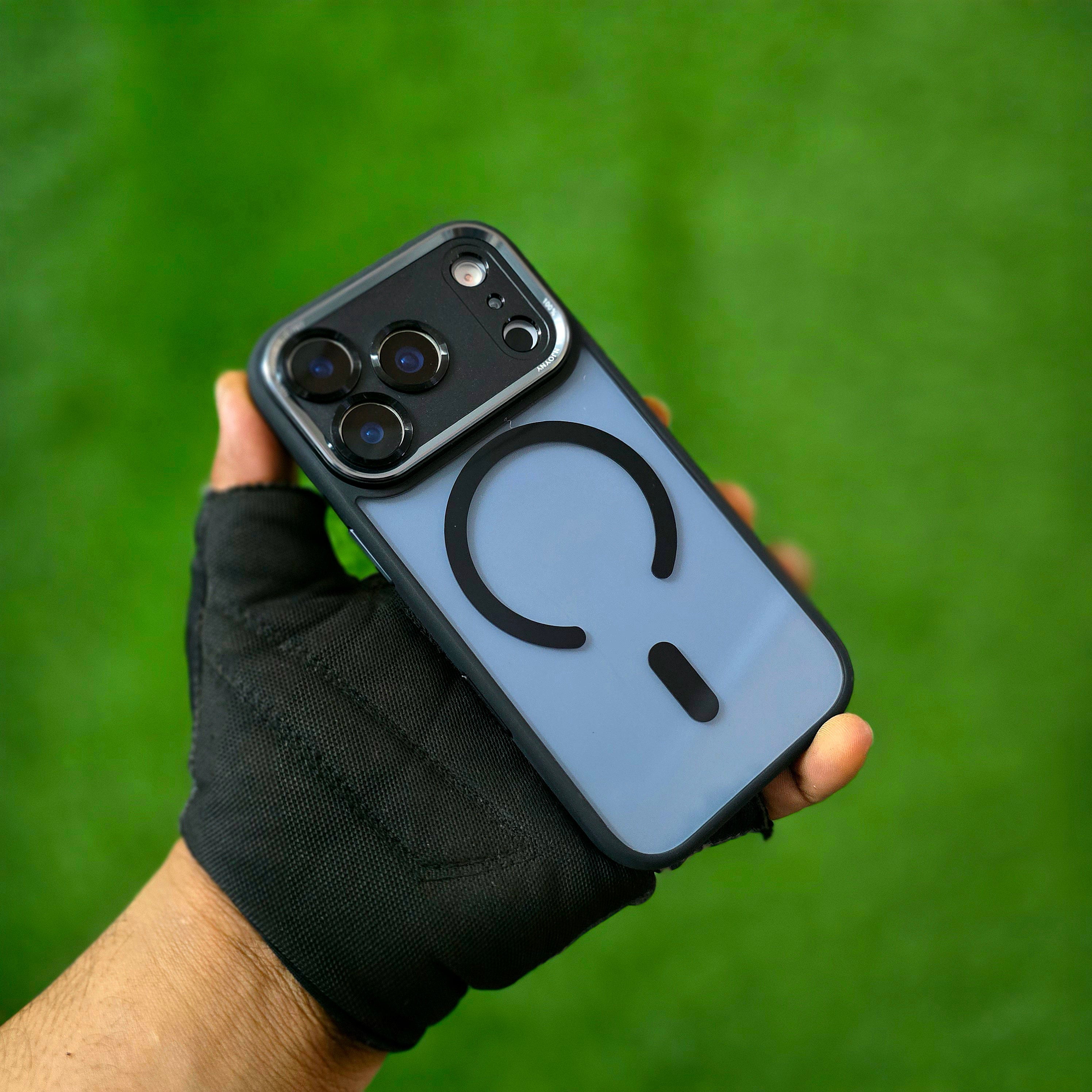 iPhone 17 Pro Semi Transparent Luxury Metal Lens Frame Cover with Magsafe - Black