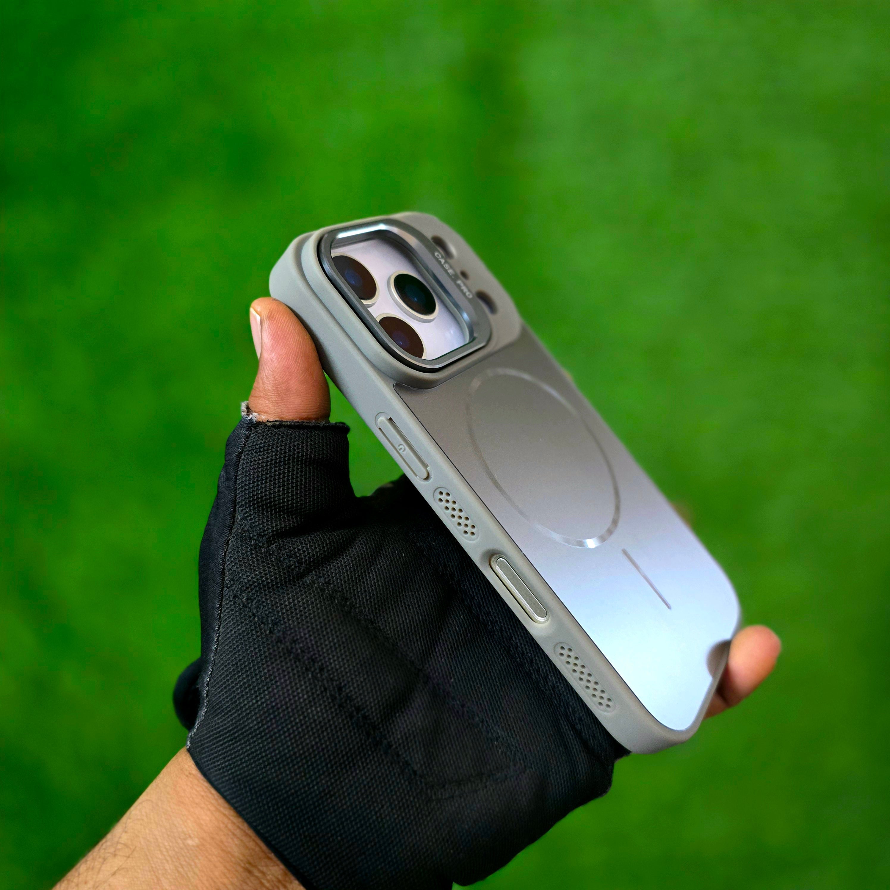 iPhone 17 Pro Matte Finish Metal Camera Kickstand Back Cover with Magsafe - Grey