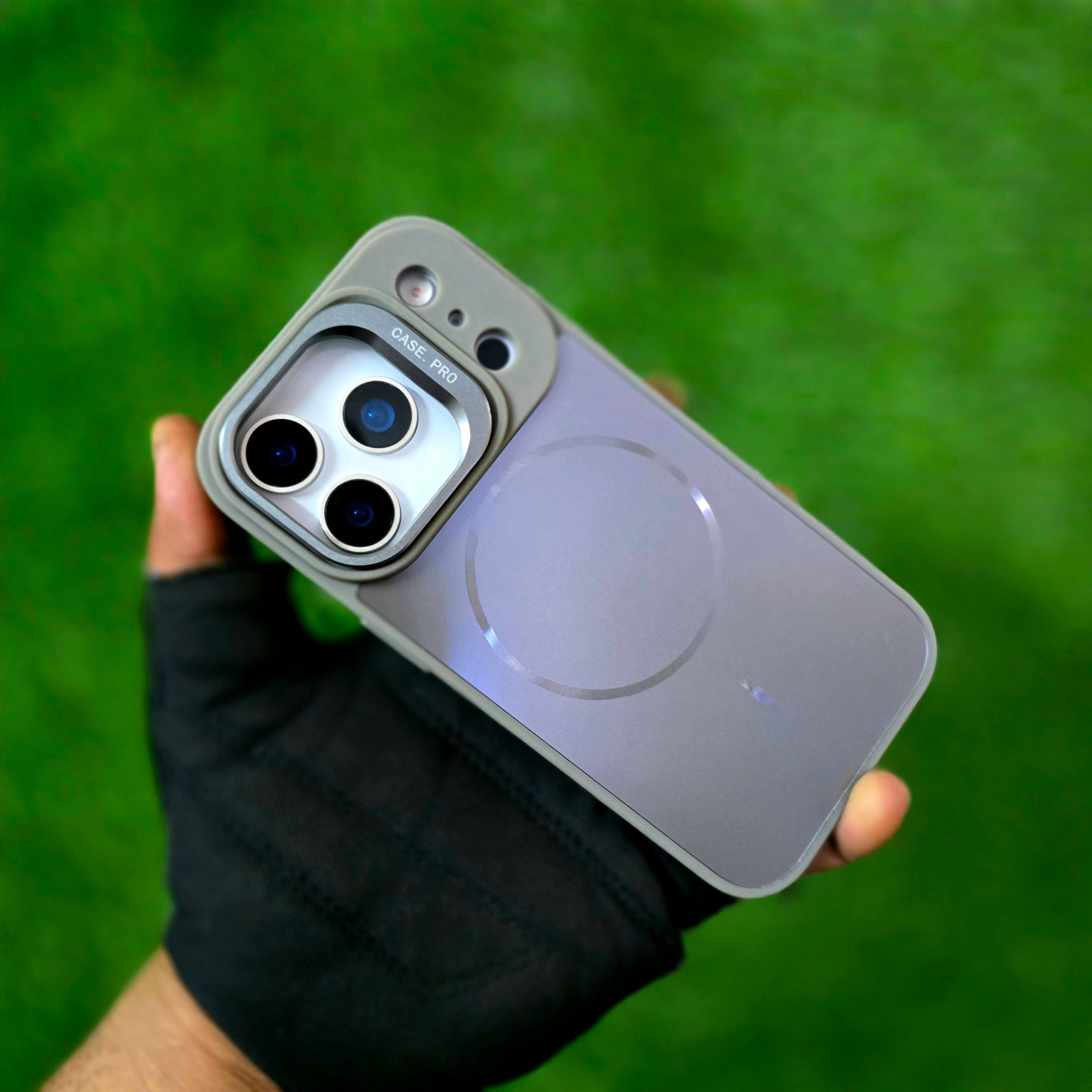 iPhone 17 Pro Matte Finish Metal Camera Kickstand Back Cover with Magsafe - Grey