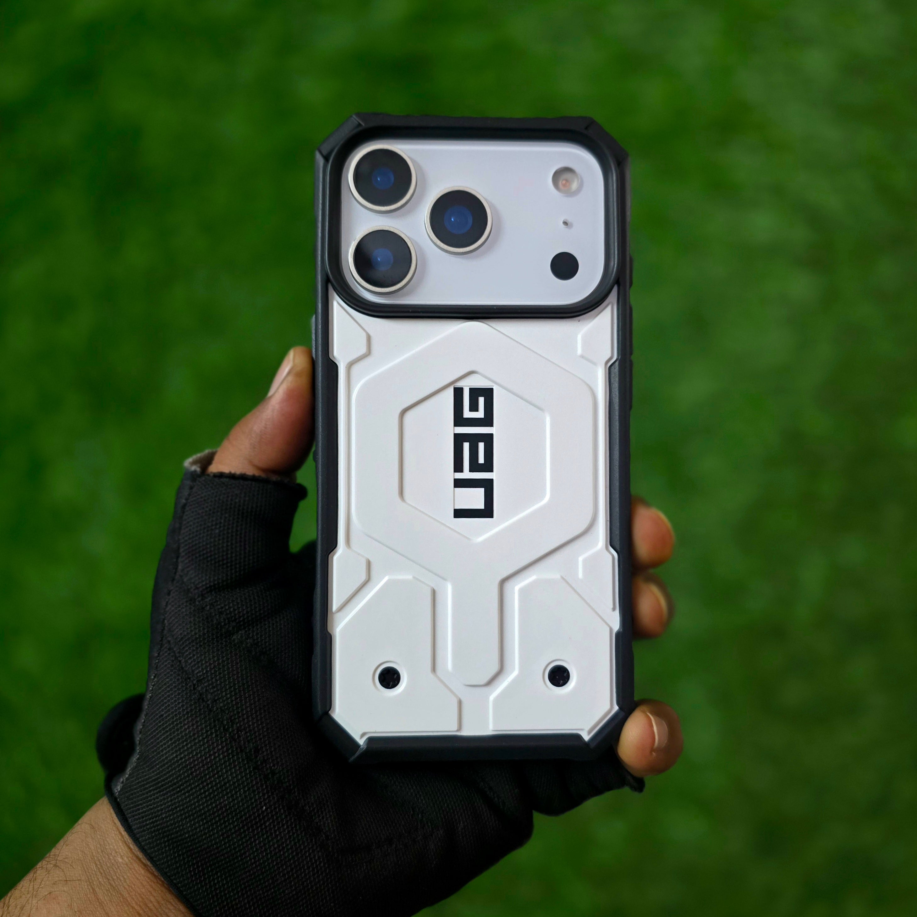 iPhone 17 Pro UAG Case, Pathfinder Series Rugged Armor Case with Magsafe - White