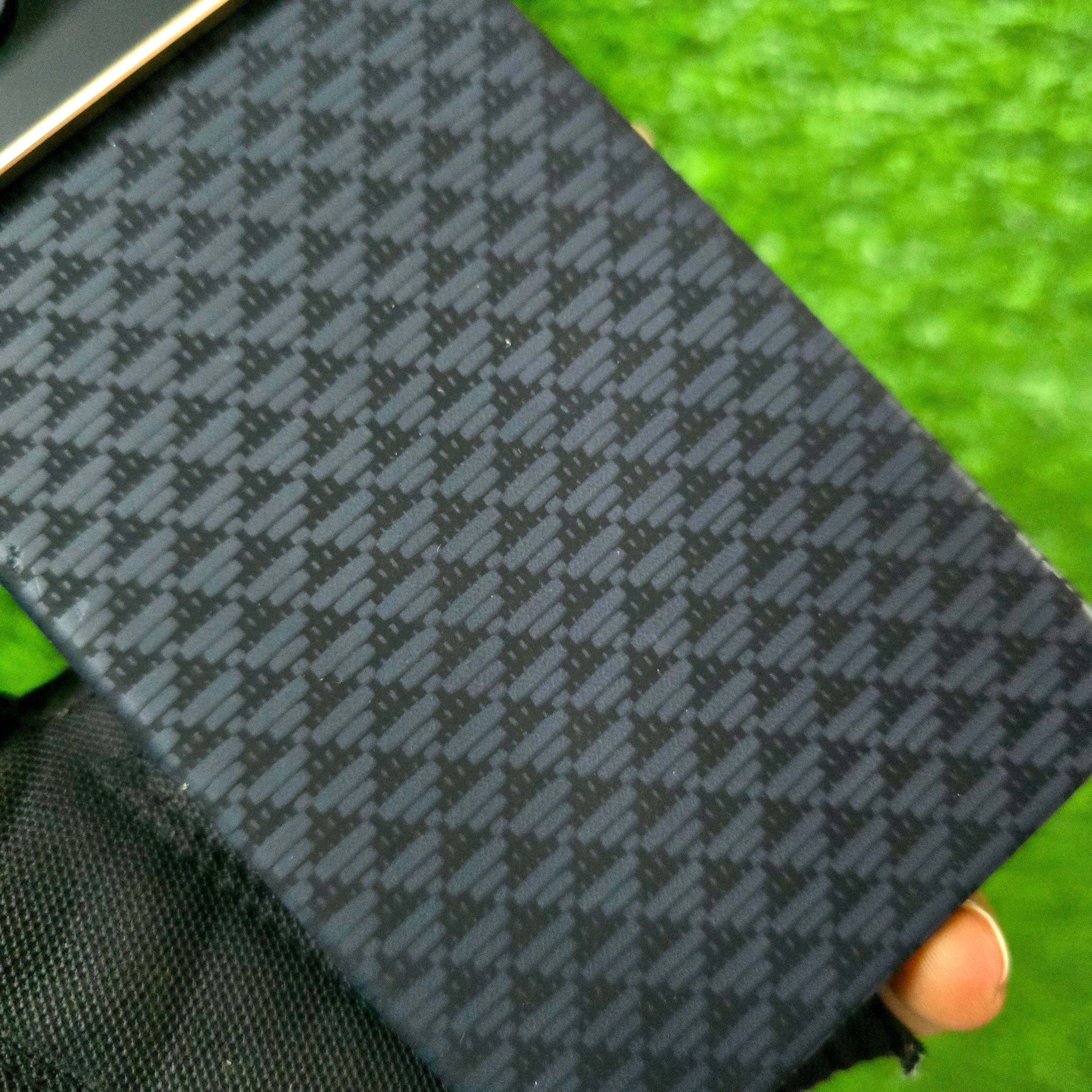 iPhone 17 Pro Max Carbon Cover, SIBLING Series Case with Metal Camera Protection - Black