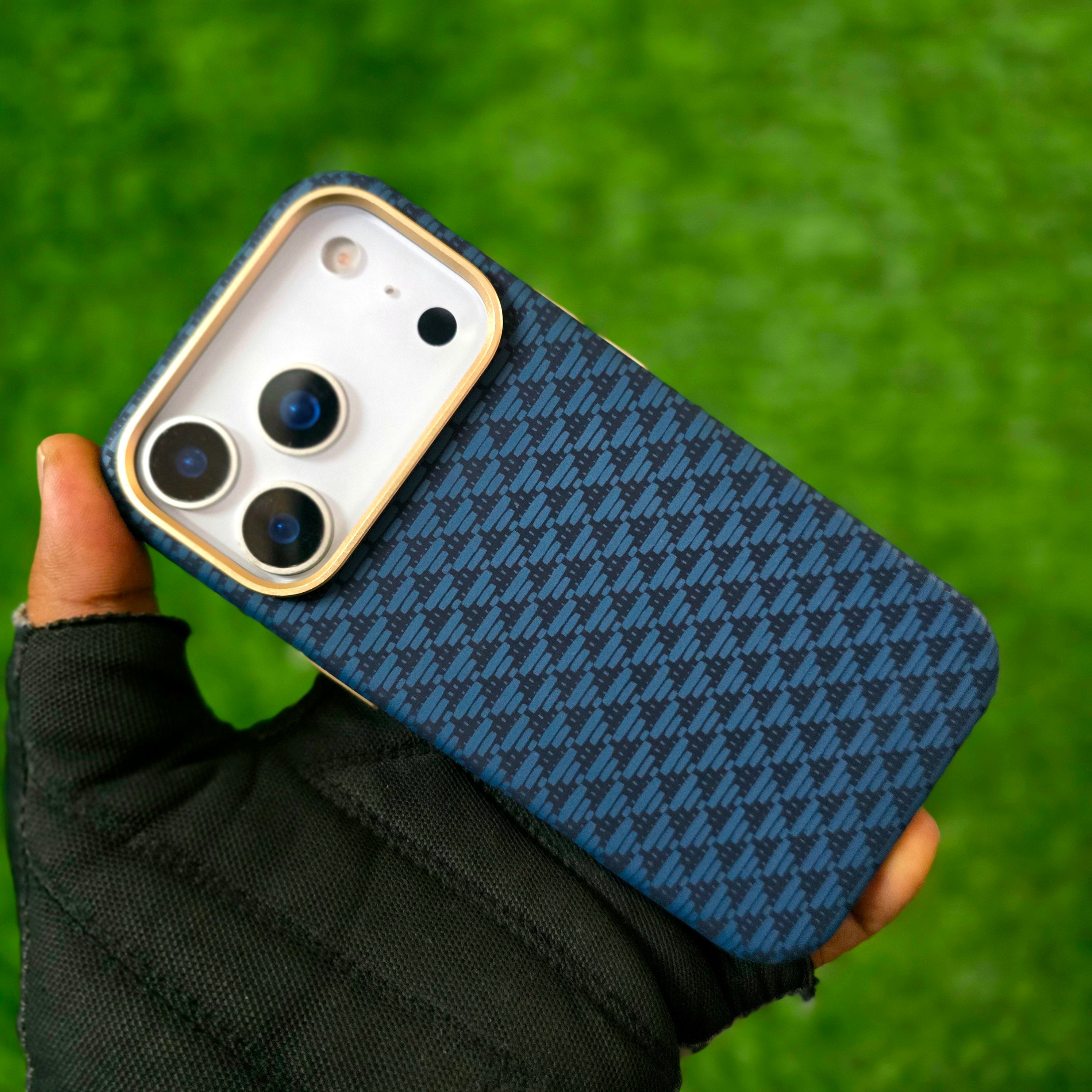 iPhone 17 Pro Max Carbon Cover, SIBLING Series Case with Metal Camera Protection - Blue