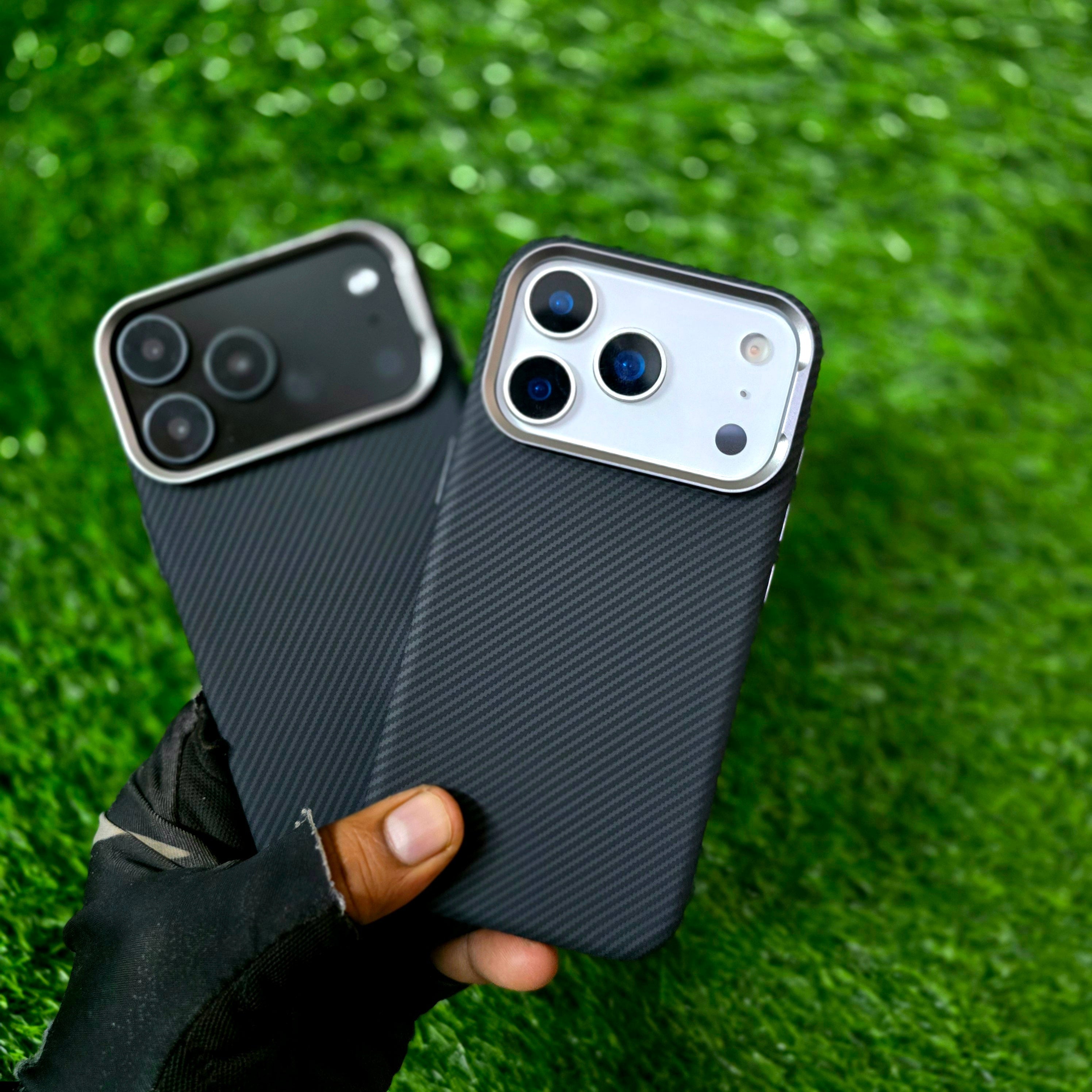 iPhone 17 Pro Carbon Case, 600D Carbon Fiber Texture Hard PC with Magsafe - Black