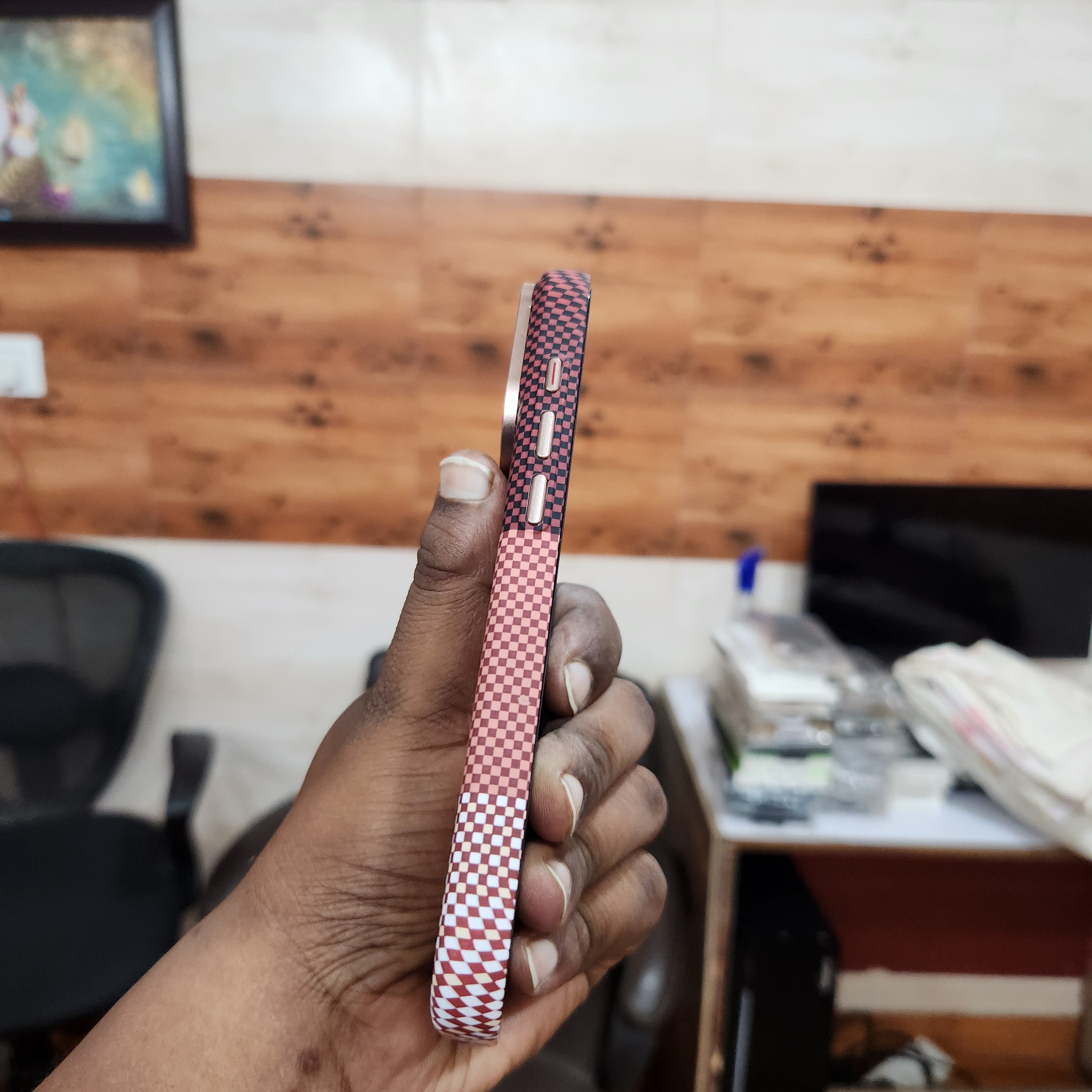 iPhone 17 Pro Max 0.8mm Ultrathin Carbon Fiber Texture Case with Magsafe - Red