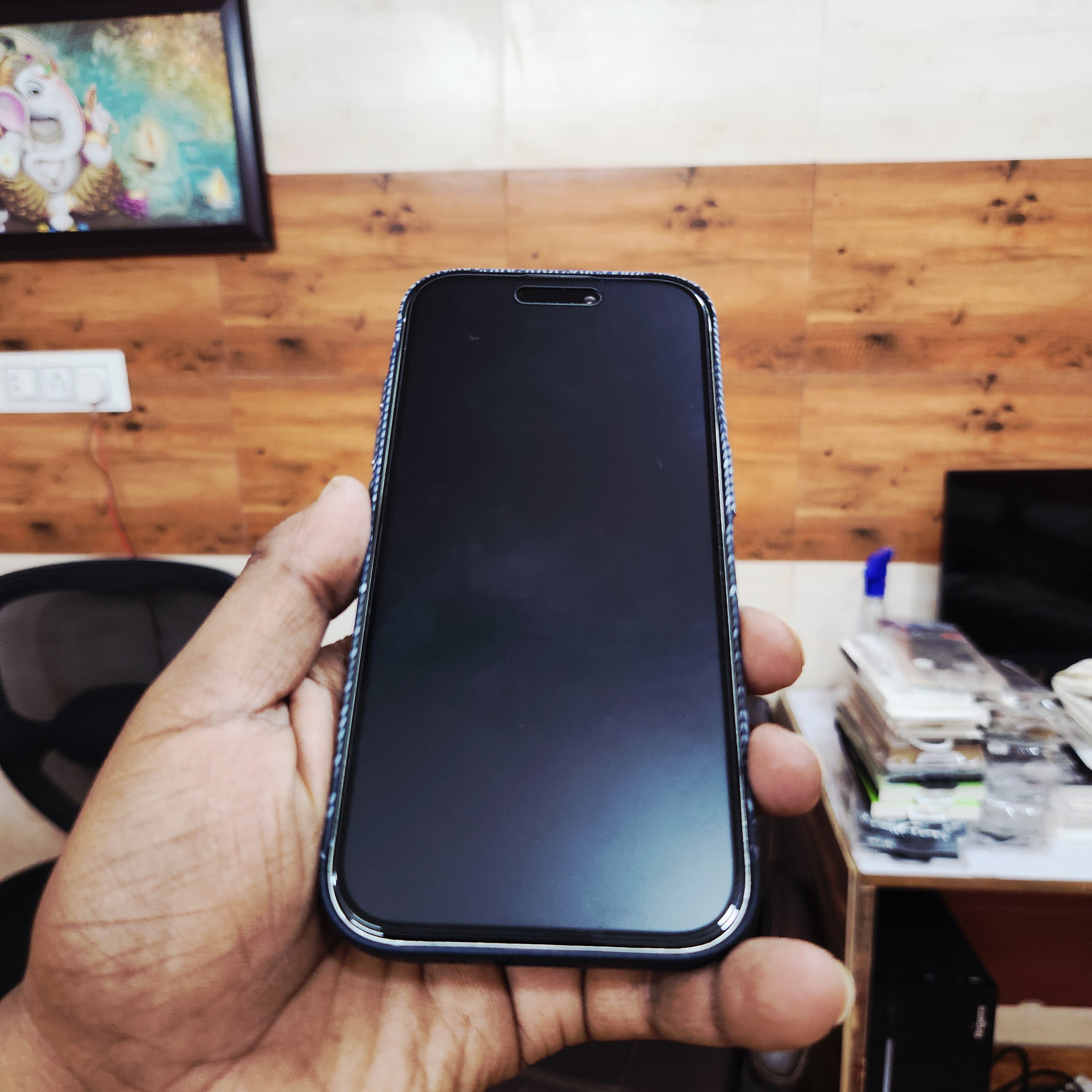 iPhone 17 Pro 0.8mm Ultrathin Carbon Fiber Texture Case with Magsafe - Black