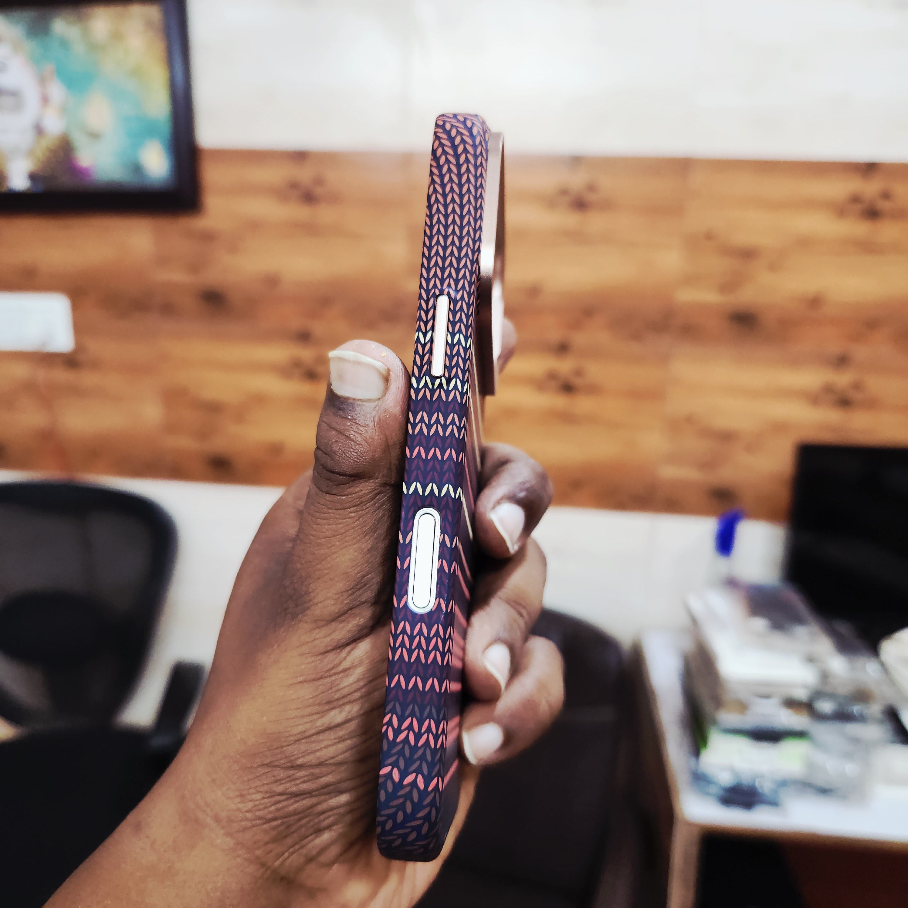 iPhone 17 Pro Max 0.8mm Ultrathin Carbon Fiber Texture Case with Magsafe - Maroon