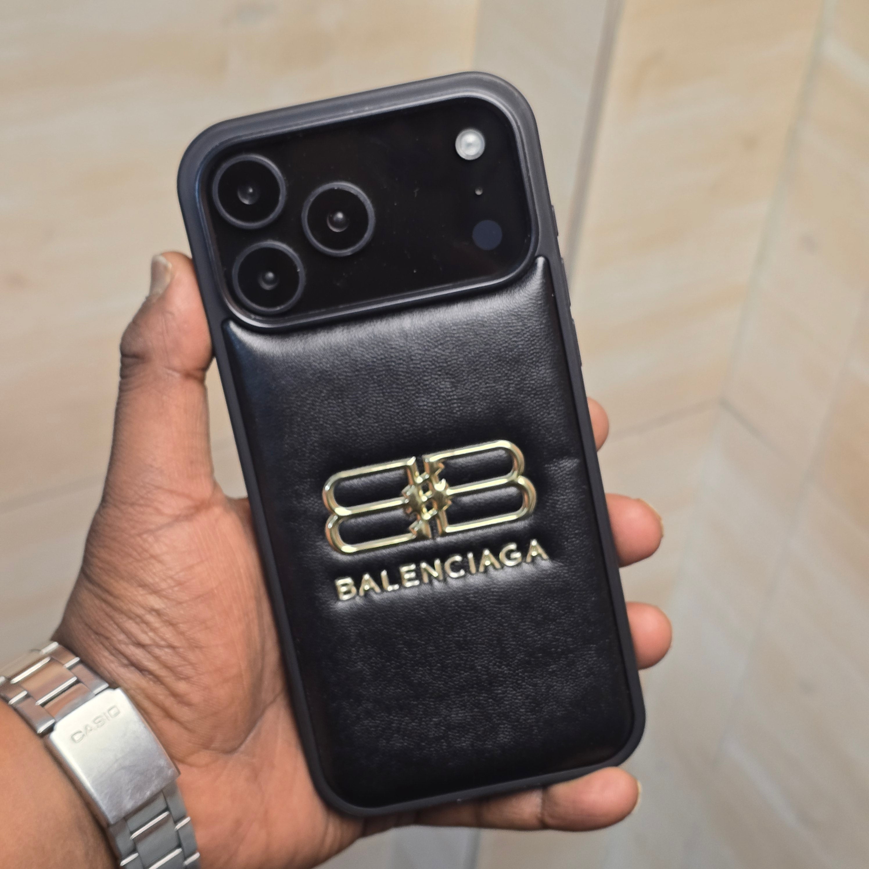 iPhone 17 Pro Max Leather Case Luxury Pattern with Plated Logo - Black