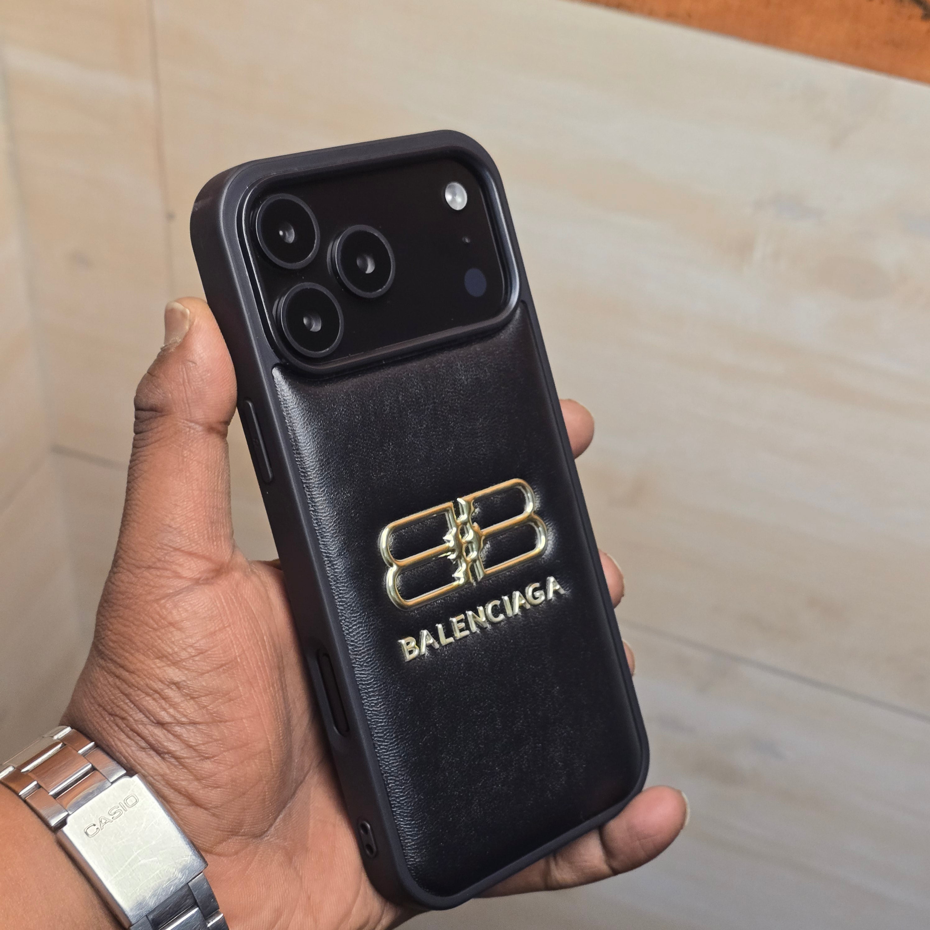 iPhone 17 Pro Max Leather Case Luxury Pattern with Plated Logo - Black