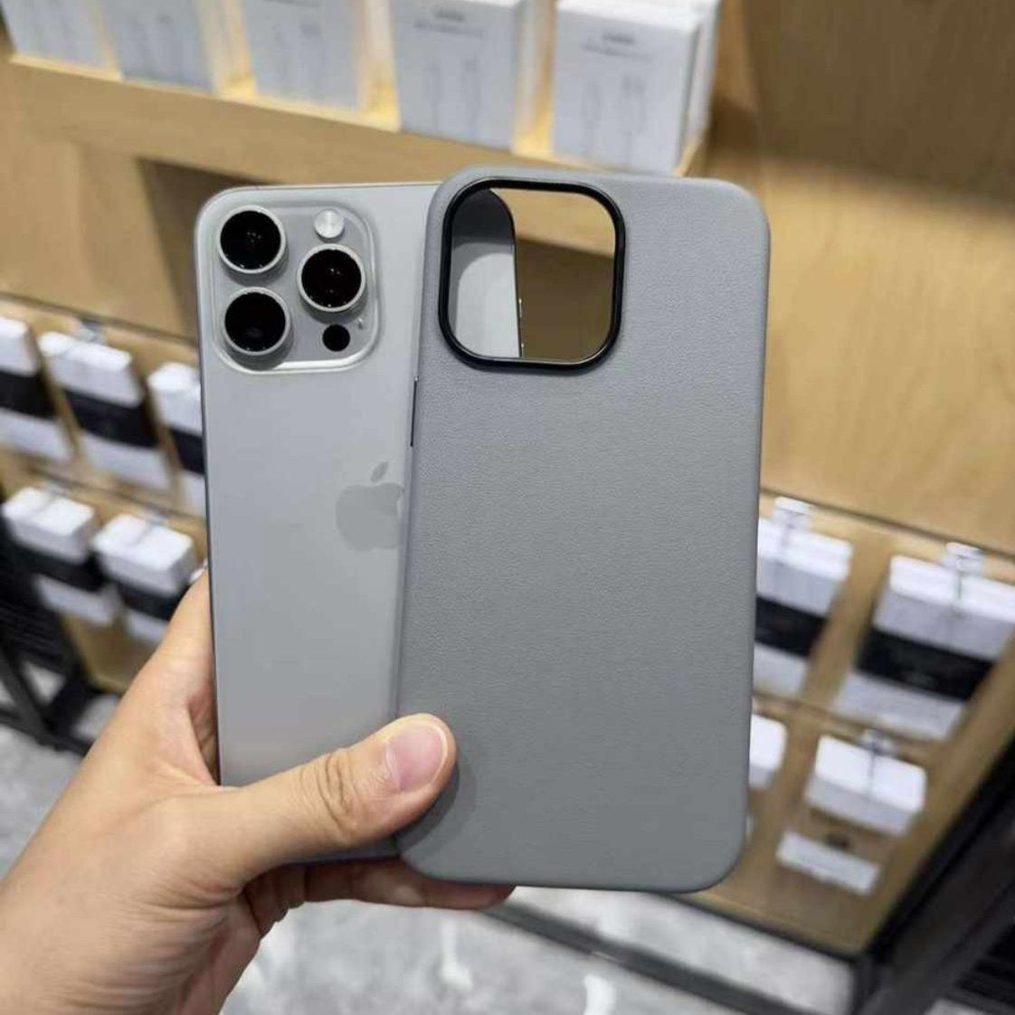 iPhone 15 Pro Max Kdoo Noble Classic Series Genuine Leather Case - Gray