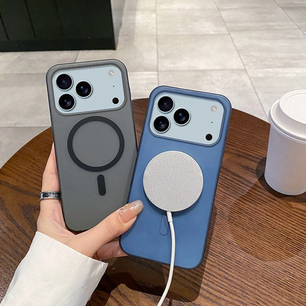 iPhone 17 Pro 0.8mm Thin Semi Transparent Matte Finish Smoky Cover with Magsafe - Black