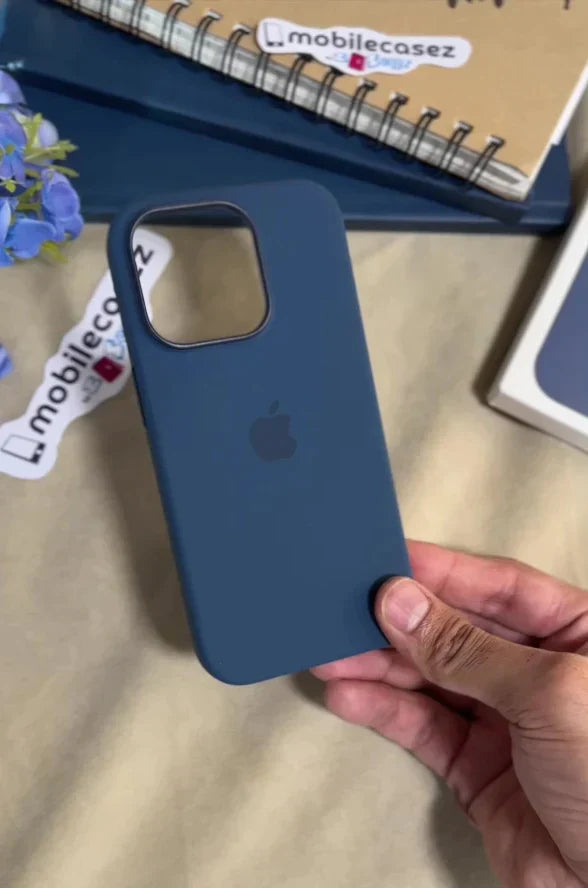 iPhone 15 Plus Silicone Cover with Mag-Safe Apple Original Silicone Case with Mag-Safe For Apple iPhone 15 Plus with Mag-Safe Blue