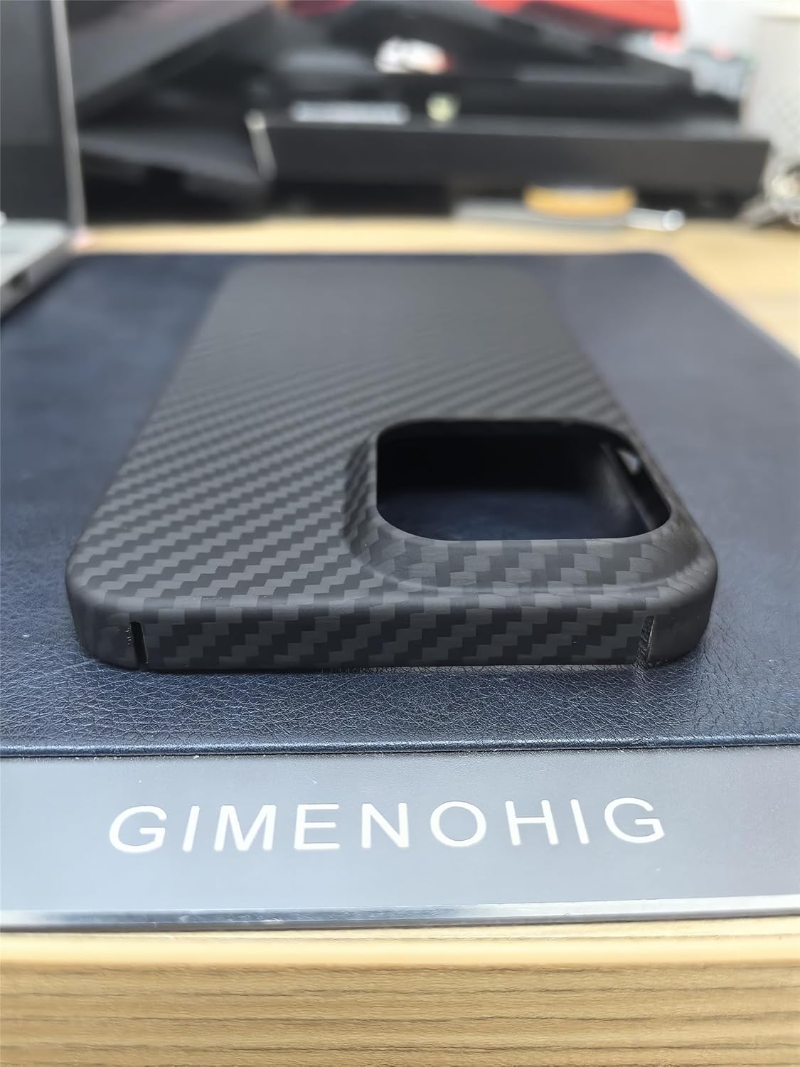 iPhone 14 Plus Super Slim Carbon Fiber Texture Anti - Fingerprint Hard Case - Black