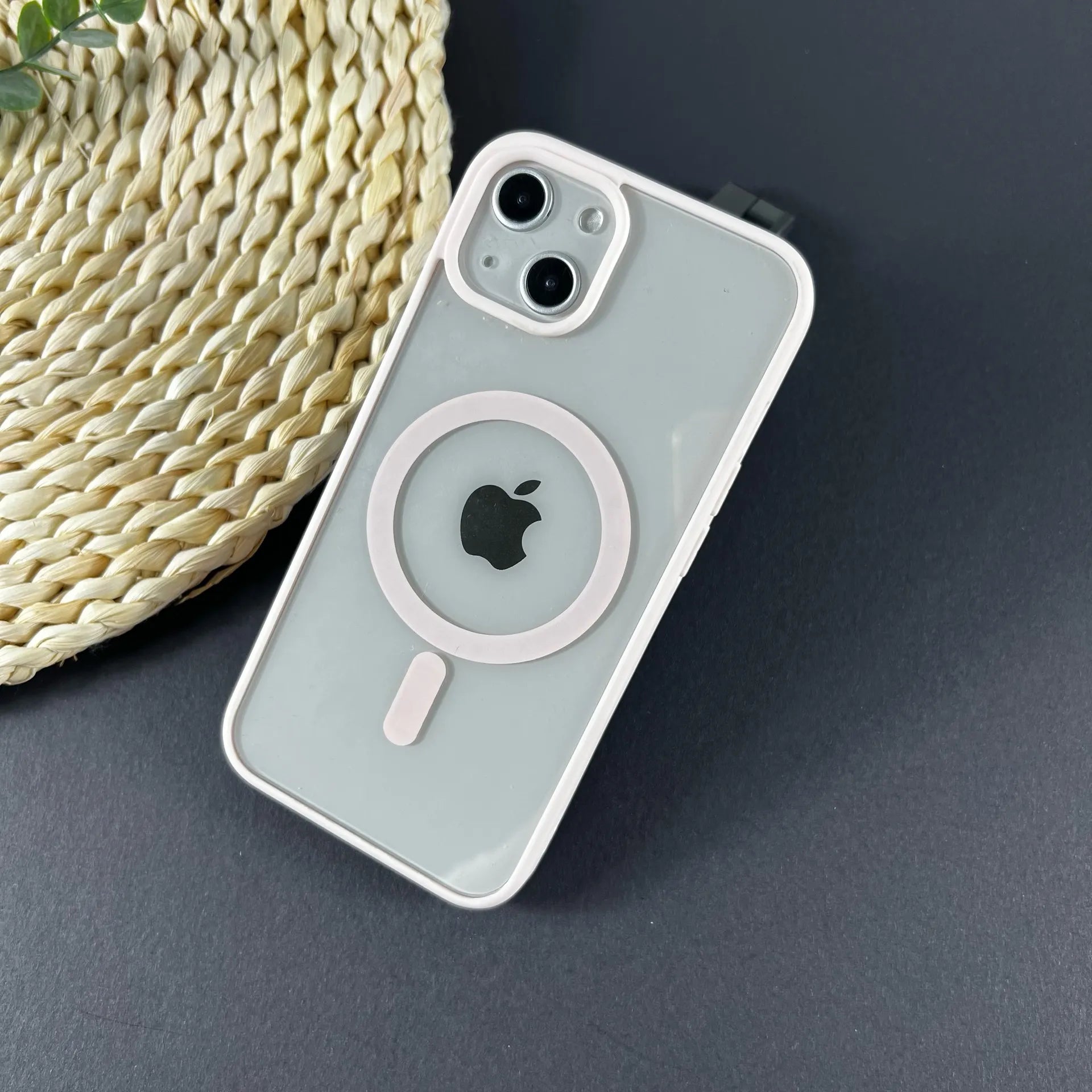 iPhone 14 Hybrid Case With MagSafe