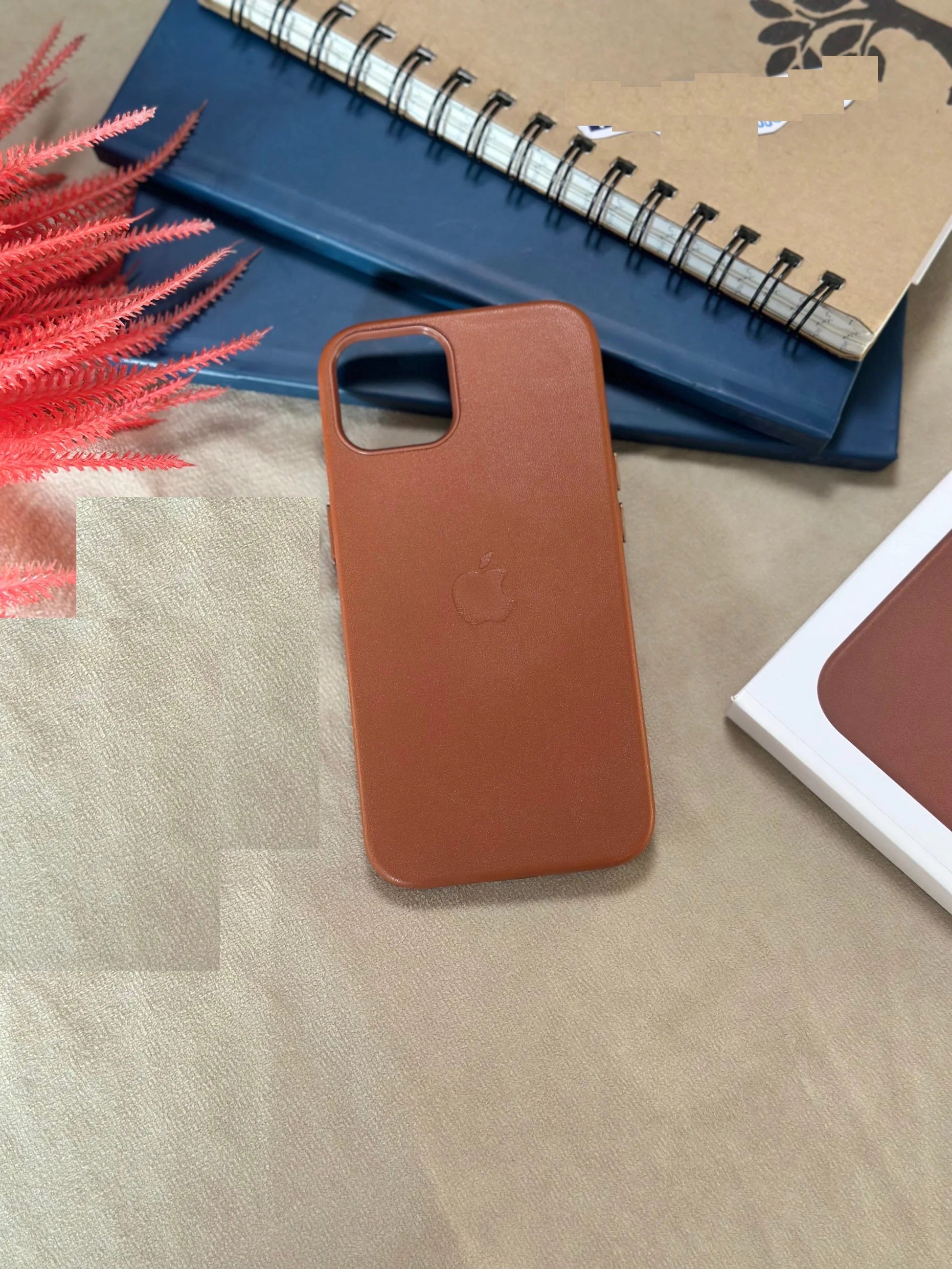 iPhone 13 Leather Case with MagSafe Brown