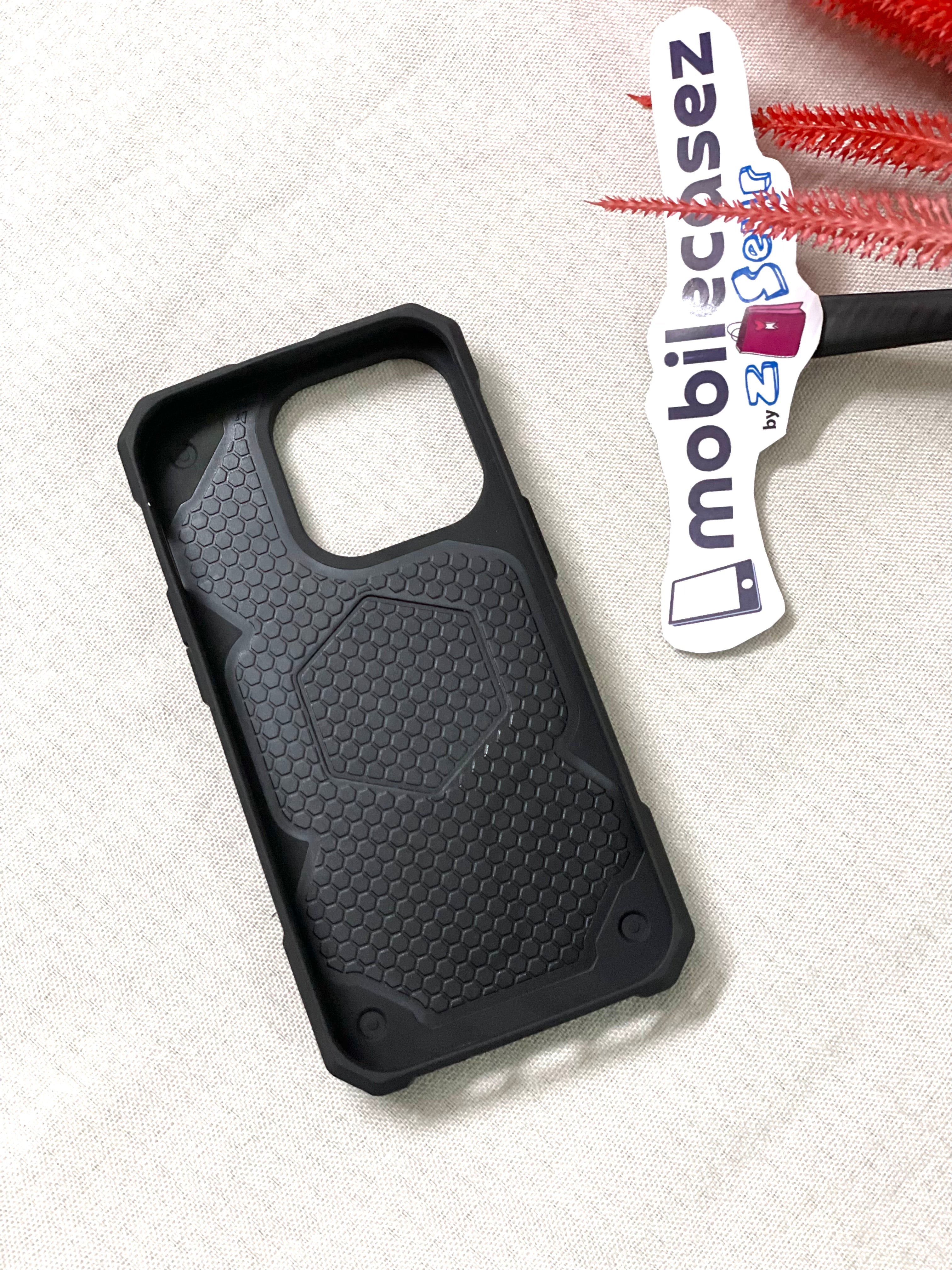 iPhone 15 Pro Max Armor Cover | Urban Armor iPhone 15 Pro Max Case, UAG Monarch Pro Mag-Safe Compatible, Slim Fit Rugged Protective Case/Cover Designed for iPhone 15 Pro Max Black