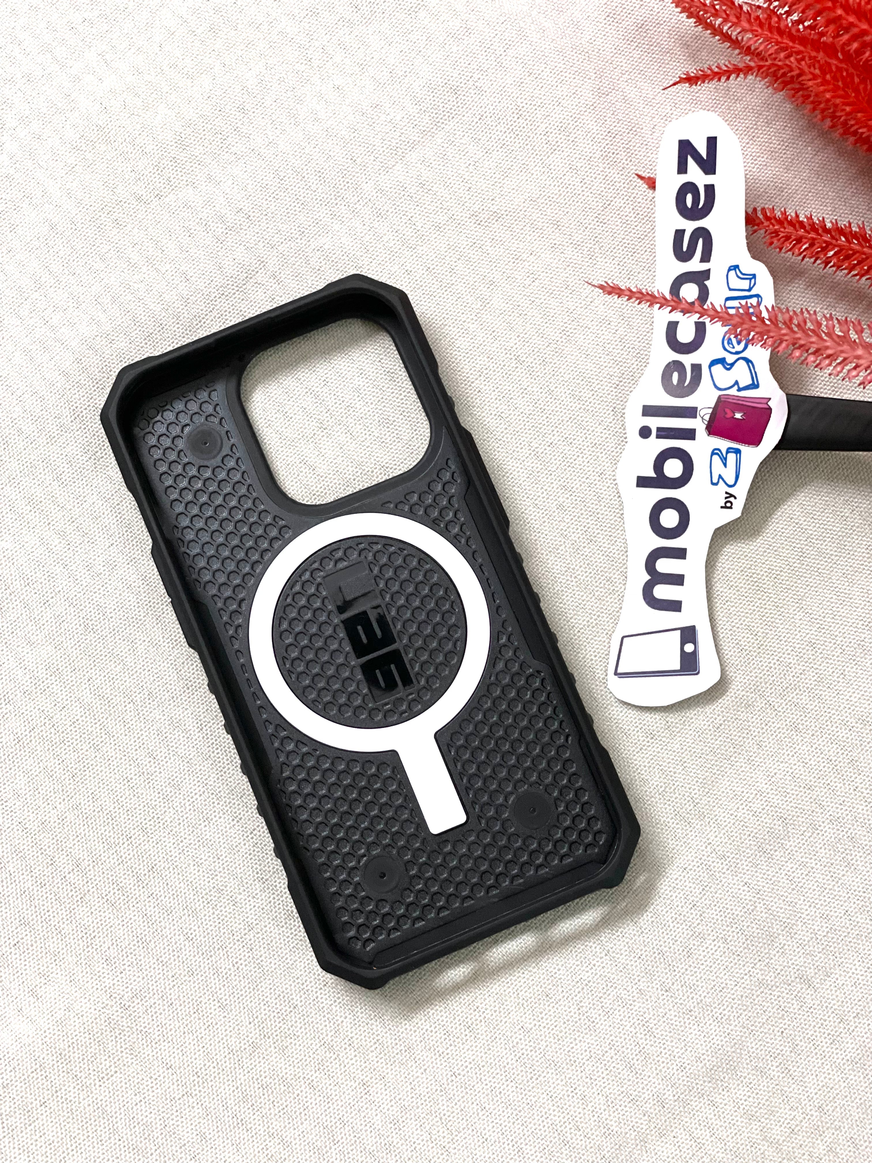 iPhone 14 Pro Max Armor Cover | Urban Armor iPhone 14 Pro Max Case, UAG Pathfinder Mag-Safe Compatible, Slim Fit Rugged Protective Case/Cover Designed for iPhone 14 Pro Max (2022) (Military Drop Tested) - Black