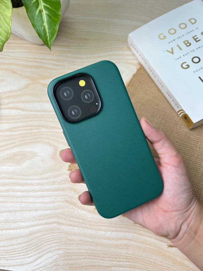 iPhone 15 Pro Leather Case Kdoo Classic Series Genuine Leather Case - Green