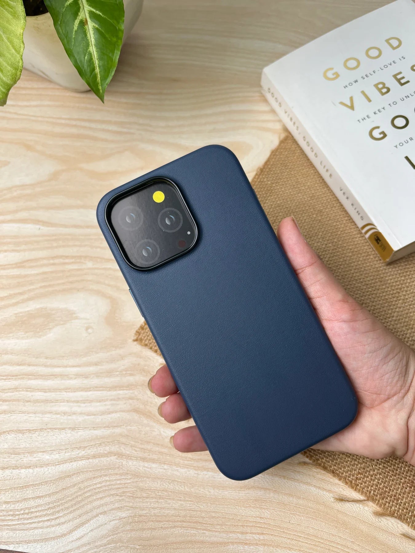 iPhone 15 Pro Leather Case Kdoo Classic Series Genuine Leather Case - Blue