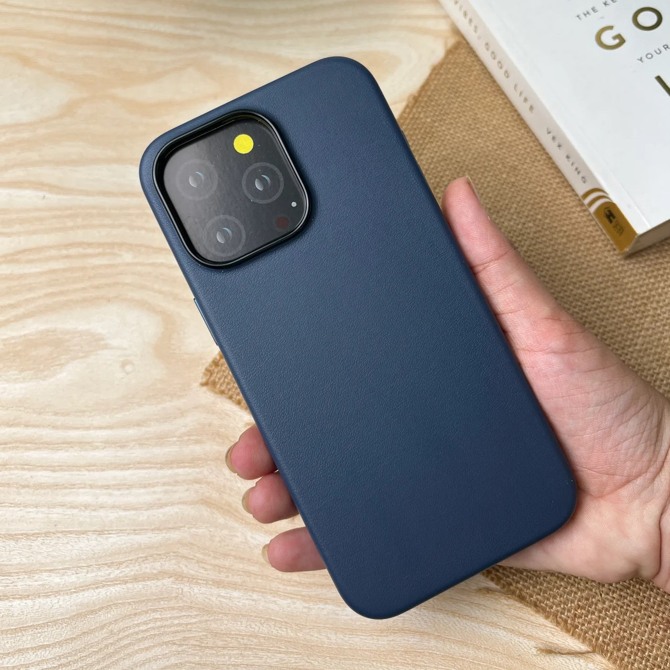 iPhone 15 Pro Max Kdoo Noble Classic Series Genuine Leather Case - Blue