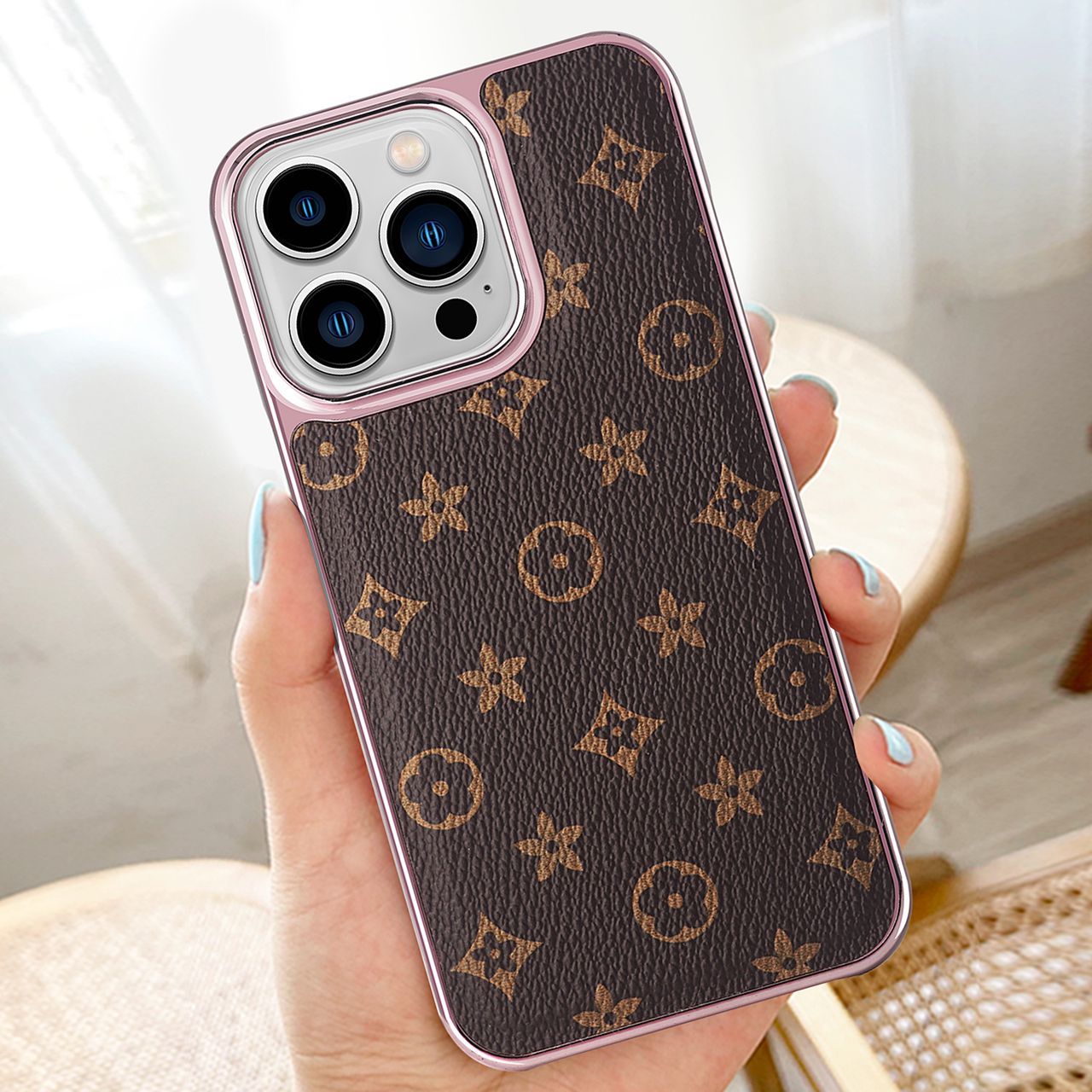 iPhone 13 Pro Max Burberry Classic Pattern Leather Case with Camera Protection
