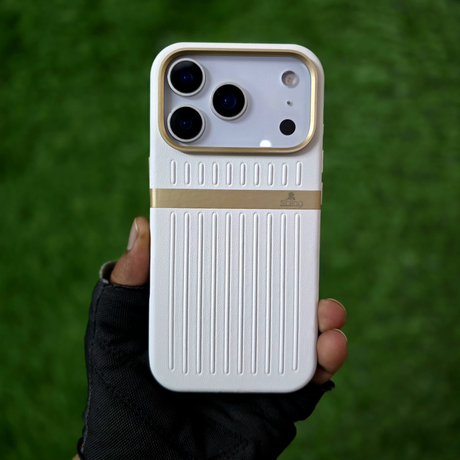 iPhone 17 Pro Max Shockproof Hard+PC SIBLING Series Back Cover - White