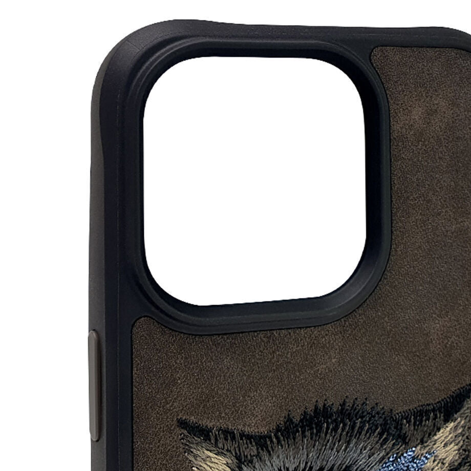 Nimmy Embroidery for iPhone 14 Pro TPU+PU Leather Shockproof Dazzling Series-Wolf