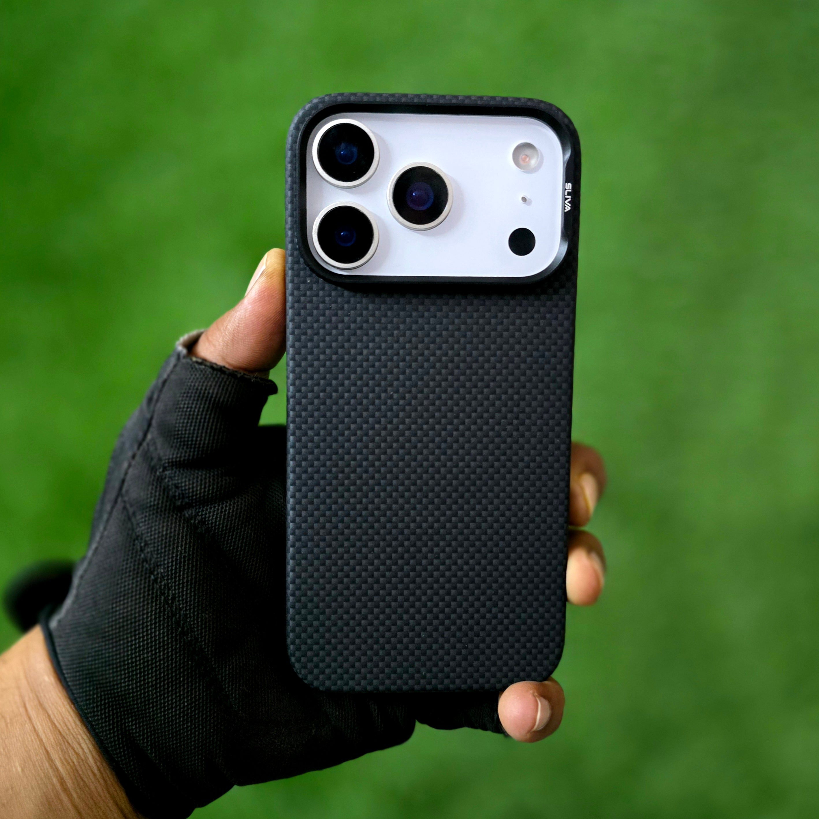 iPhone 17 Pro Max 0.4mm Thin Original SLIVA Real Aramid Carbon Fiber Case with Magsafe - Black