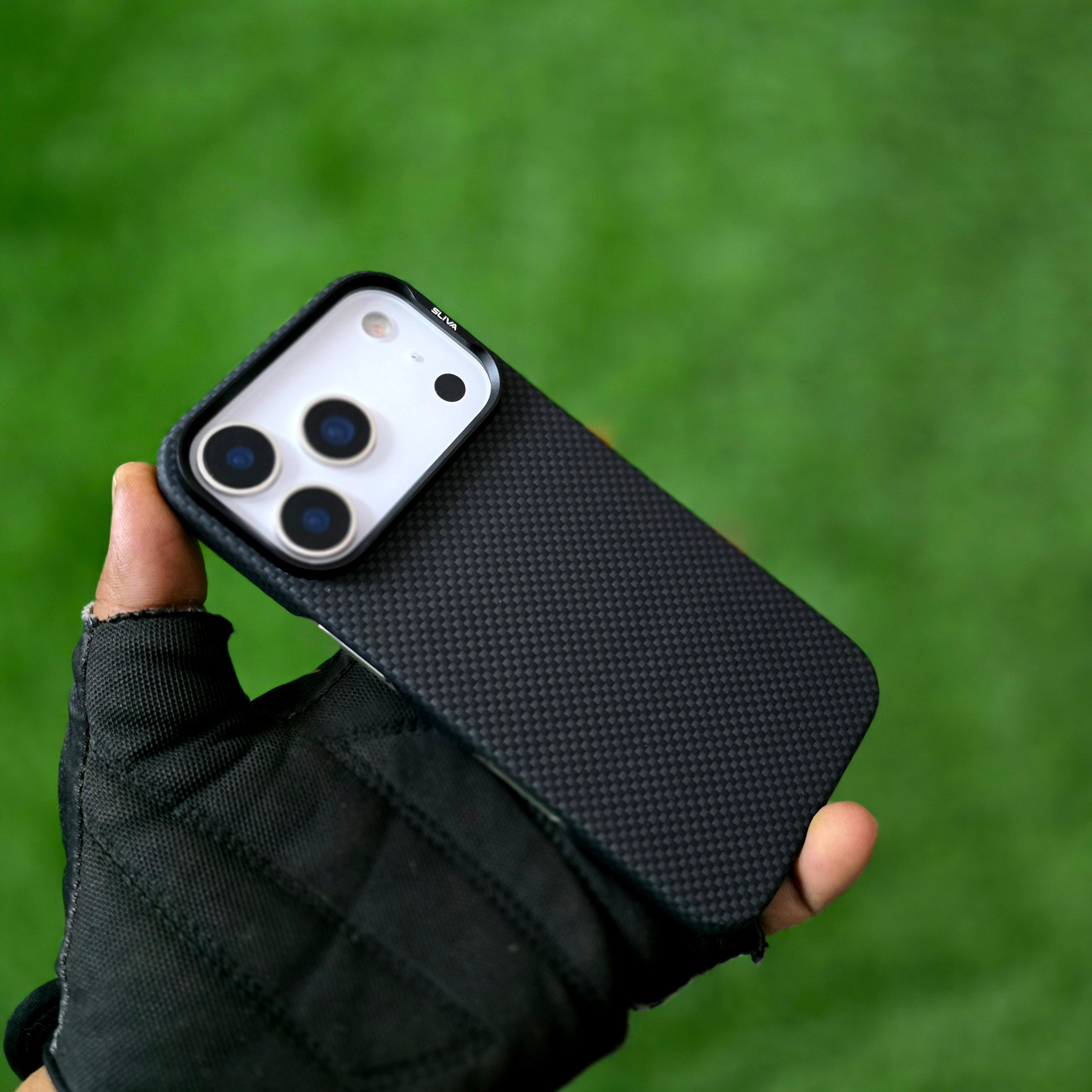 iPhone 17 Pro Max 0.4mm Thin Original SLIVA Real Aramid Carbon Fiber Case with Magsafe - Black