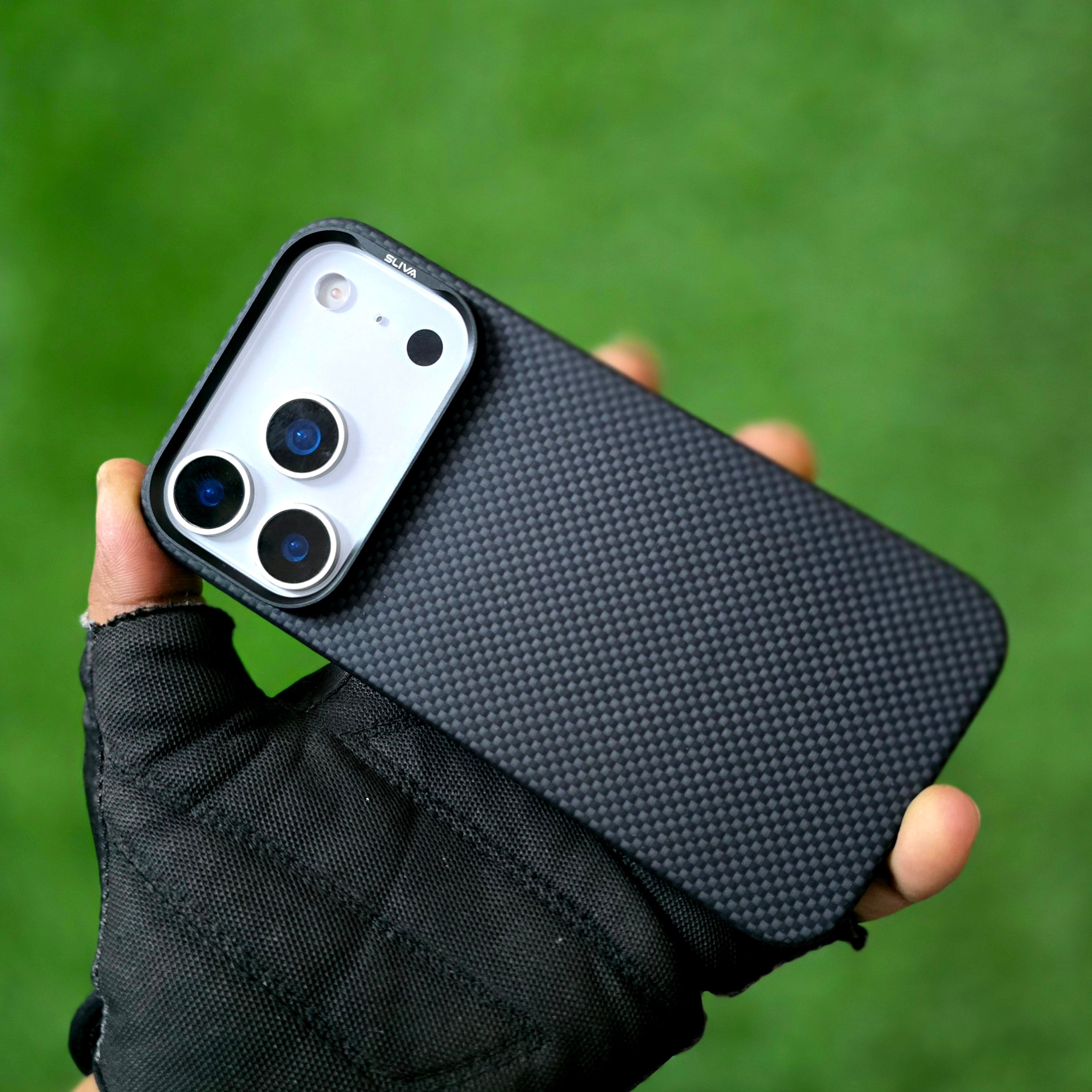 iPhone 17 Pro Max 0.4mm Thin Original SLIVA Real Aramid Carbon Fiber Case with Magsafe - Black