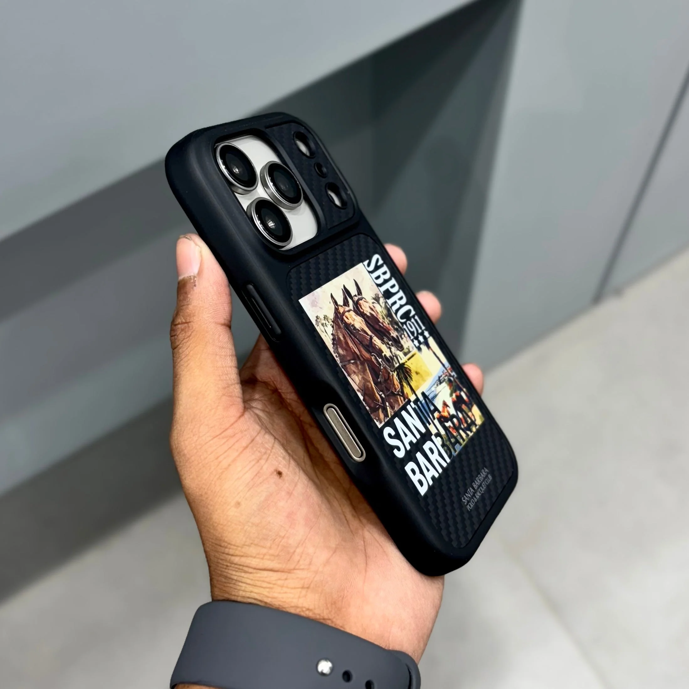 iPhone 17 Pro Carbon Fiber Original Santa Barbara Polo Club Elvish Series Back Cover - Race Course