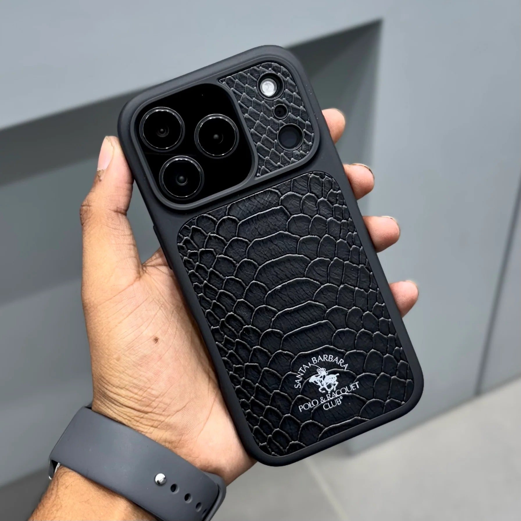 iPhone 17 Pro Genuine Leather Original Santa Barbara Polo Club Knight Series Back Cover - Black