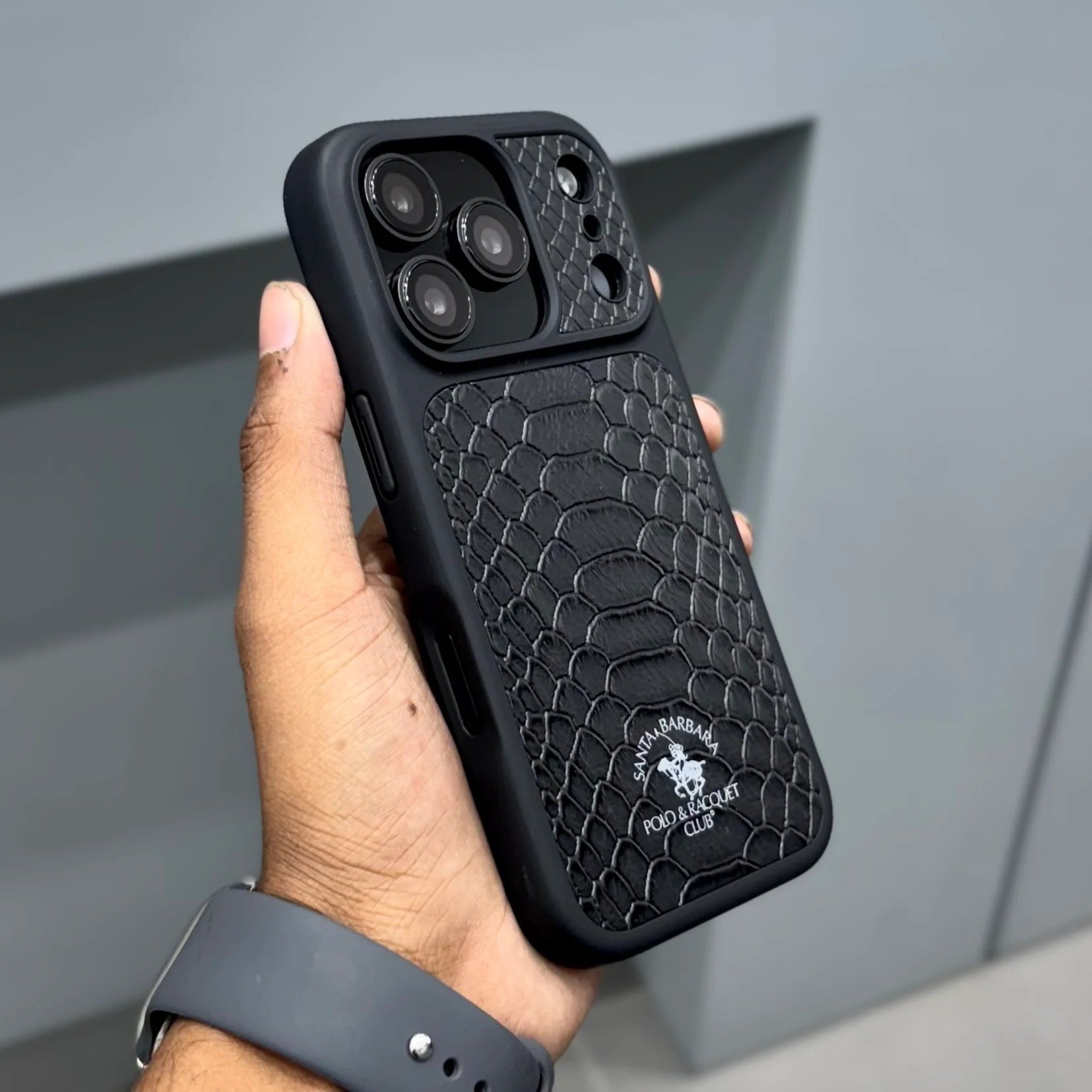 iPhone 17 Pro Genuine Leather Original Santa Barbara Polo Club Knight Series Back Cover - Black