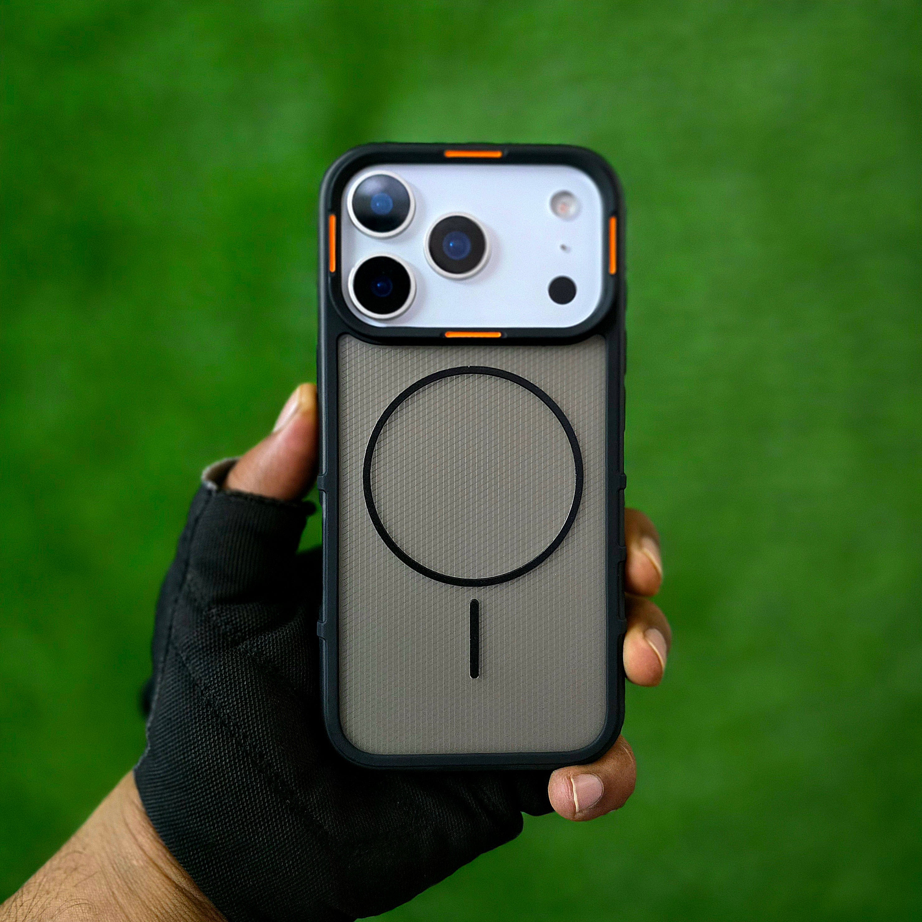 iPhone 17 Pro Hybrid Semi-Transparent Anti-Drop Back Cover with Magsafe - Black