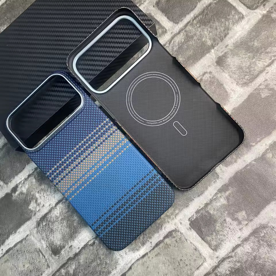 iPhone 17 Pro Max 0.4mm Ultra-Thin Real Aramid Carbon Fiber Case with Magsafe - Sunset Moonrise