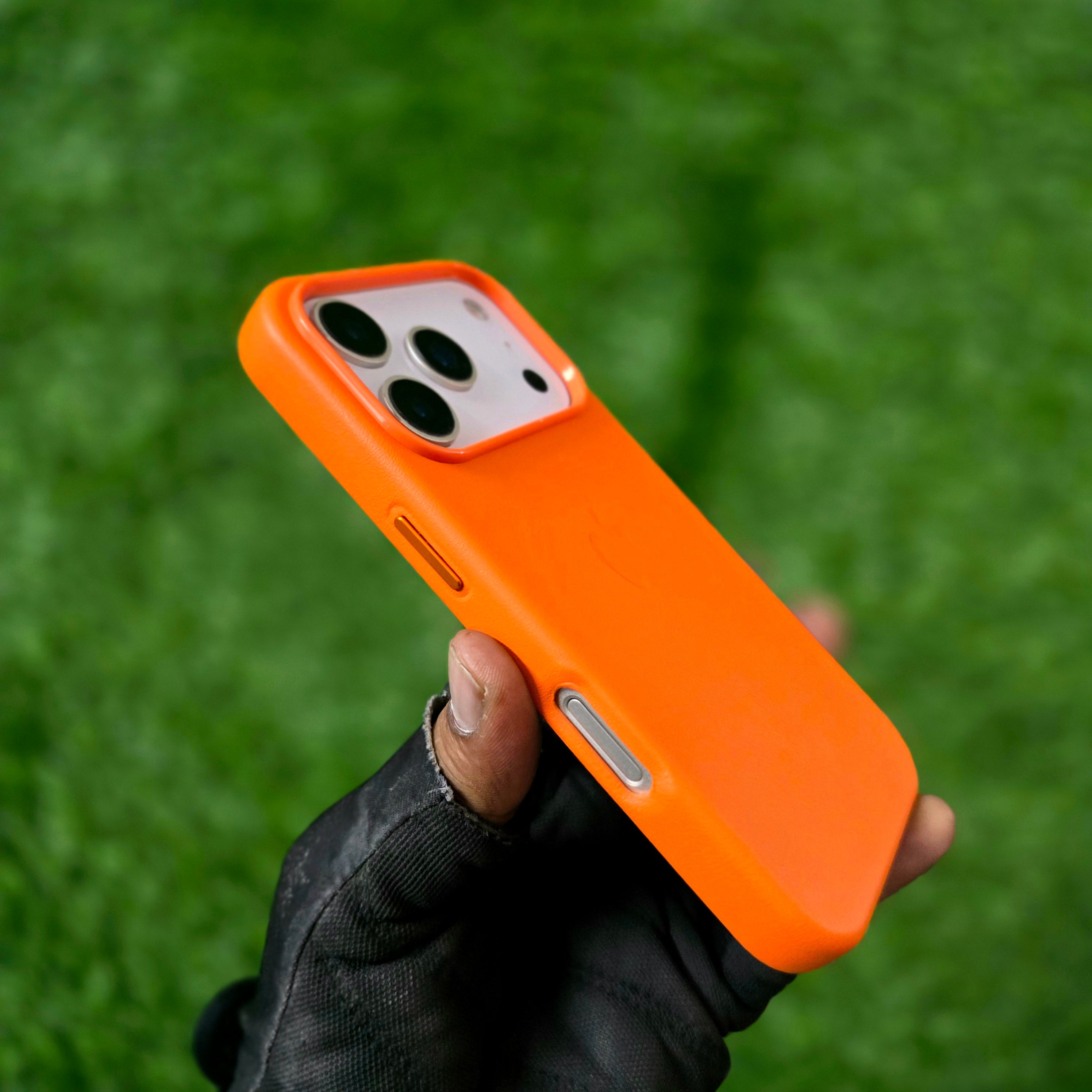 iPhone 17 Pro Max Leather Case with Magsafe - Orange