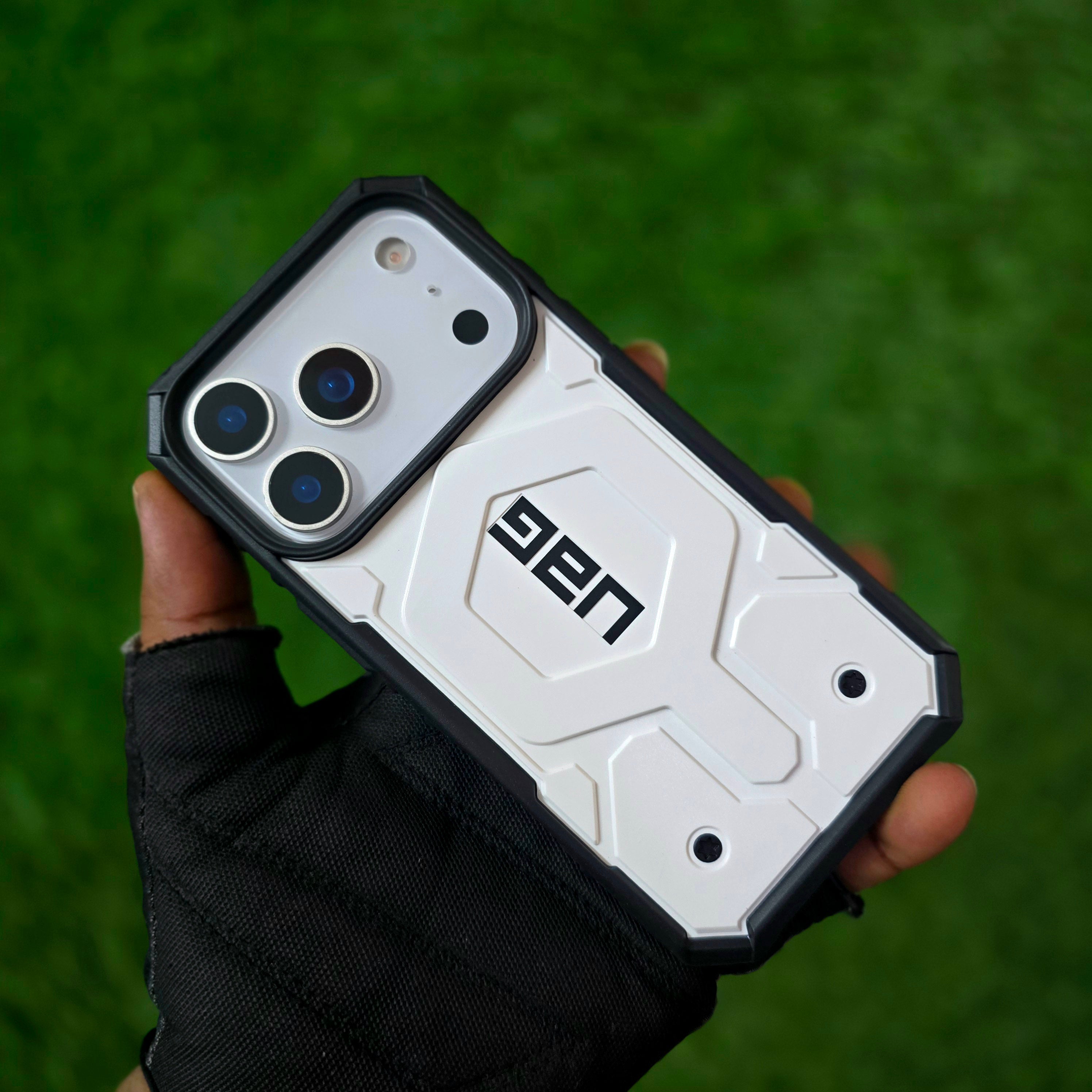 iPhone 17 Pro Max UAG Case, Pathfinder Series Rugged Armor Case with Magsafe - White