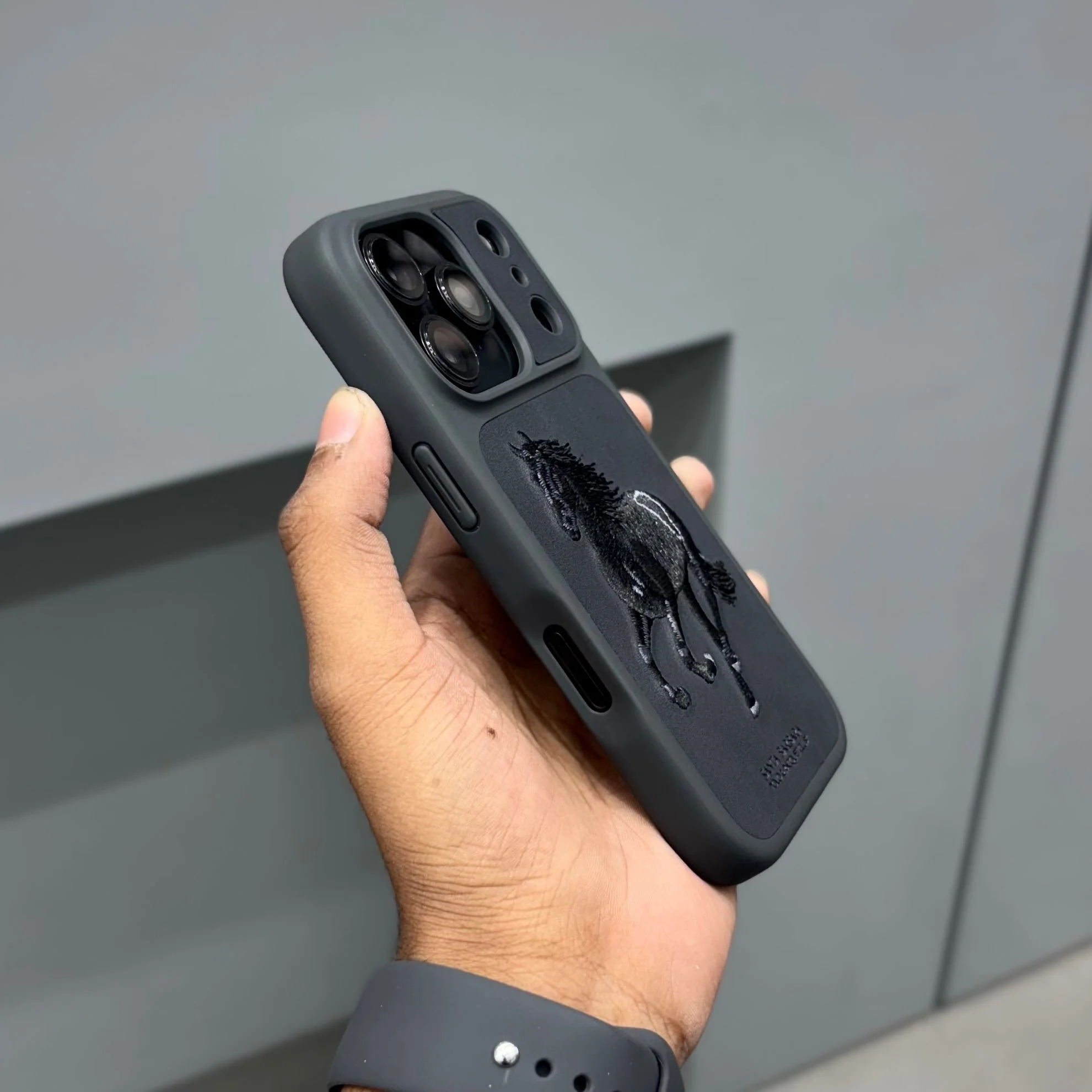 iPhone 17 Pro Leather Case, Original Santa Barbara Boris Series Leather Back Cover - Black