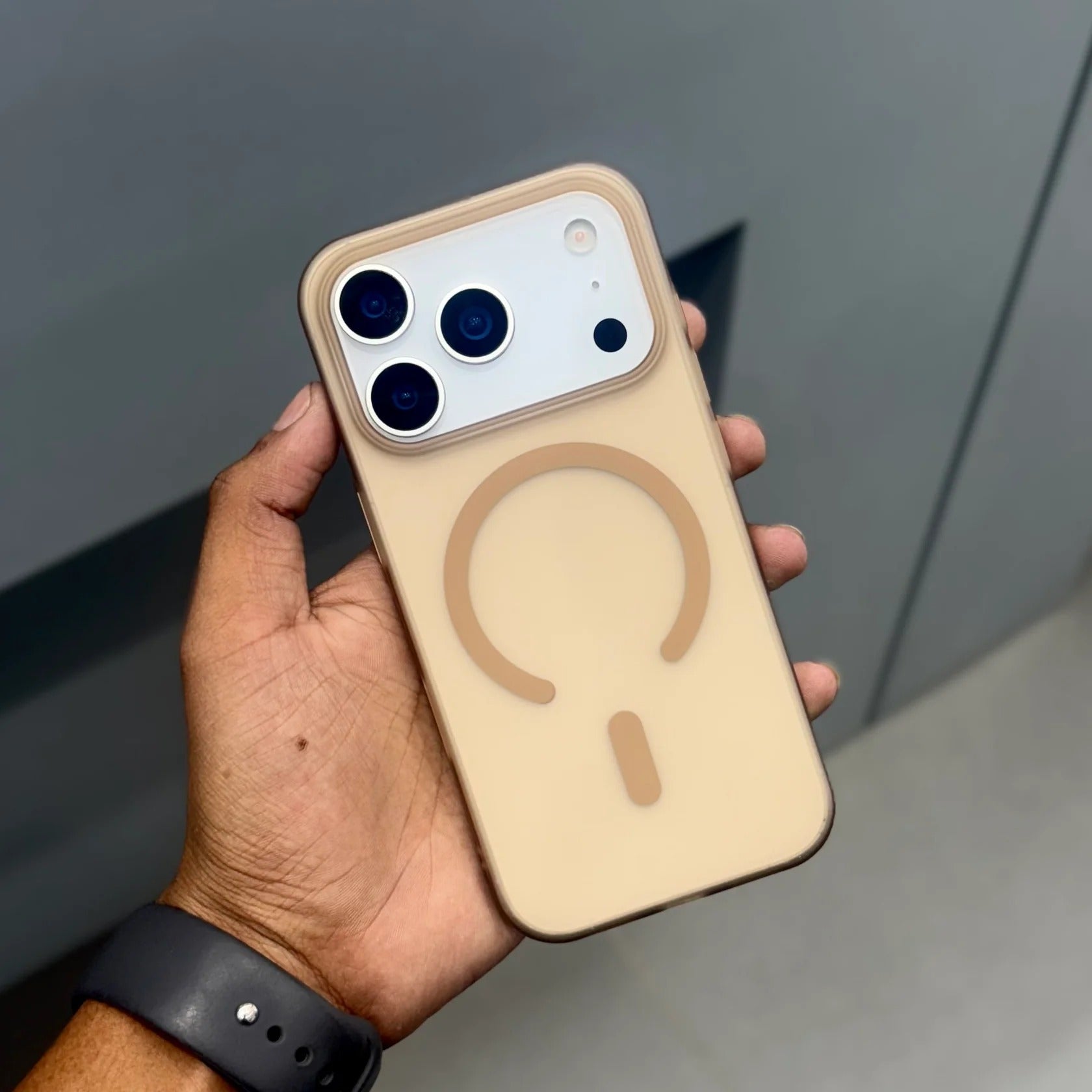 iPhone 17 Pro 0.8mm Thin Semi Transparent Matte Finish Smoky Cover with Magsafe - Desert Titanium