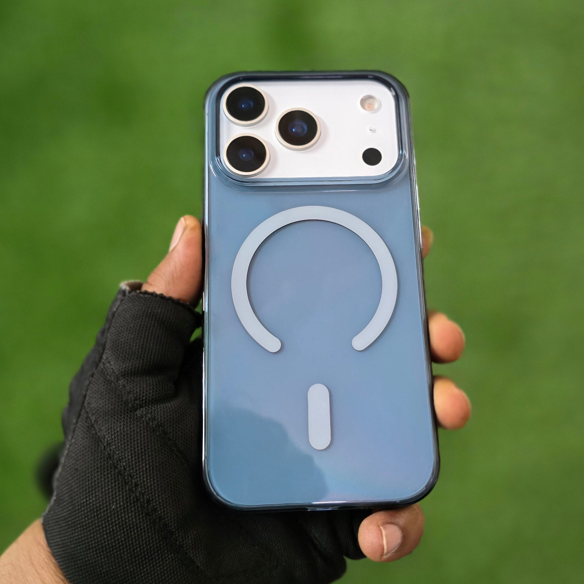 iPhone 17 Pro Anti Yellowing Series Transparent Cover with Magsafe - Blue