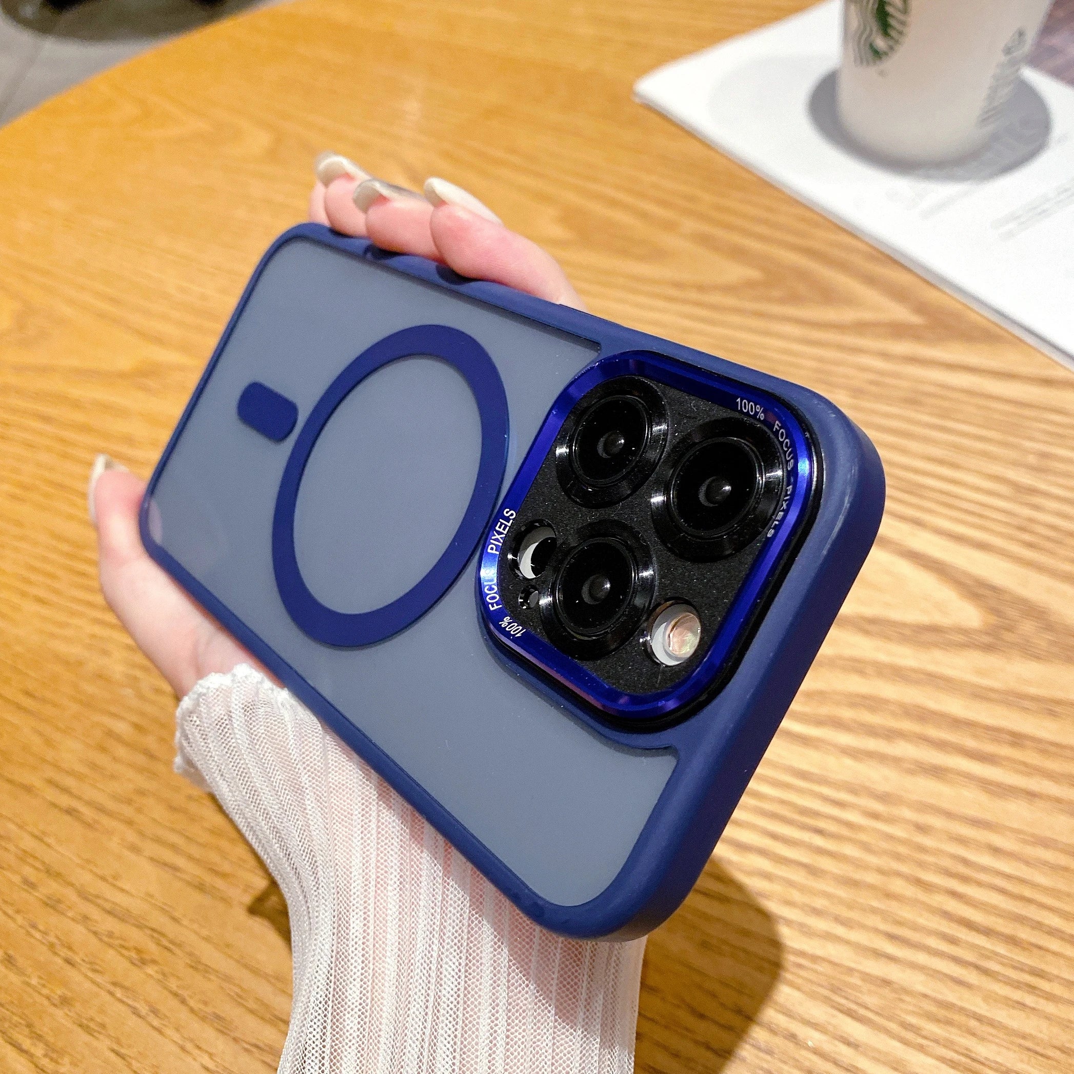 iPhone 15 Pro Doyer CFZ Focus Case