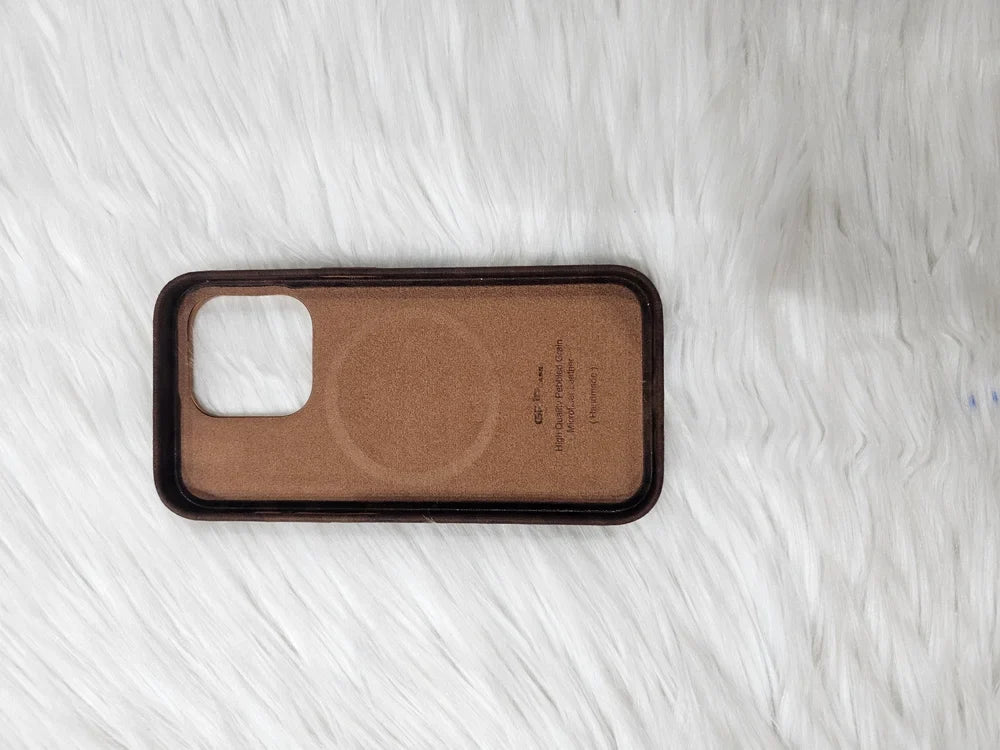 Tiger Magsafe iPhone 15 back cover case