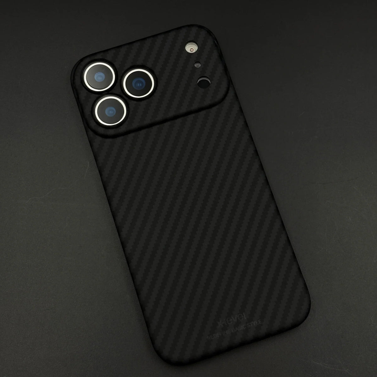 Ultra-Slim Carbon Fibre MagSafe Case with Lens Protection, photo 1